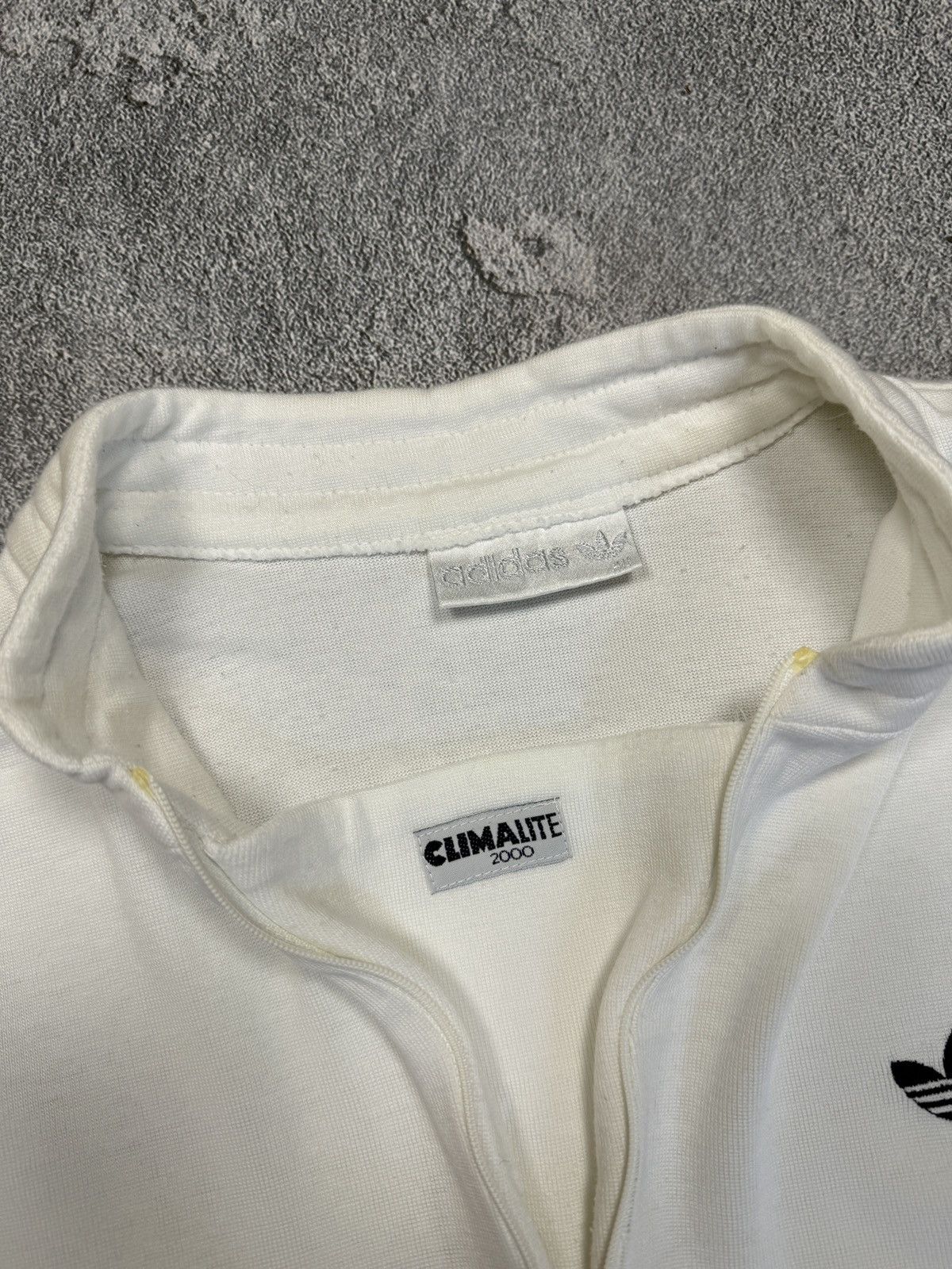 Adidas Vintage Adidas 1/4 Zip Sweatshirt Size US S / EU 44-46 / 1 - 3 Thumbnail