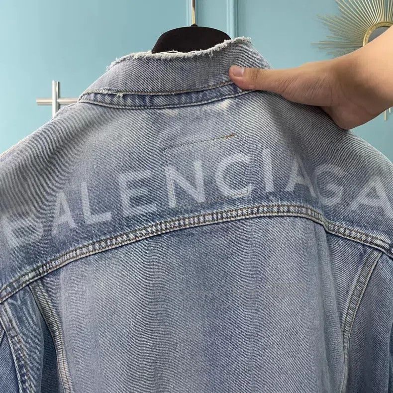 Balenciaga Balenciaga Back logo water-washed blue destroyed collar de Size XS / US 0-2 / IT 36-38 - 3 Thumbnail