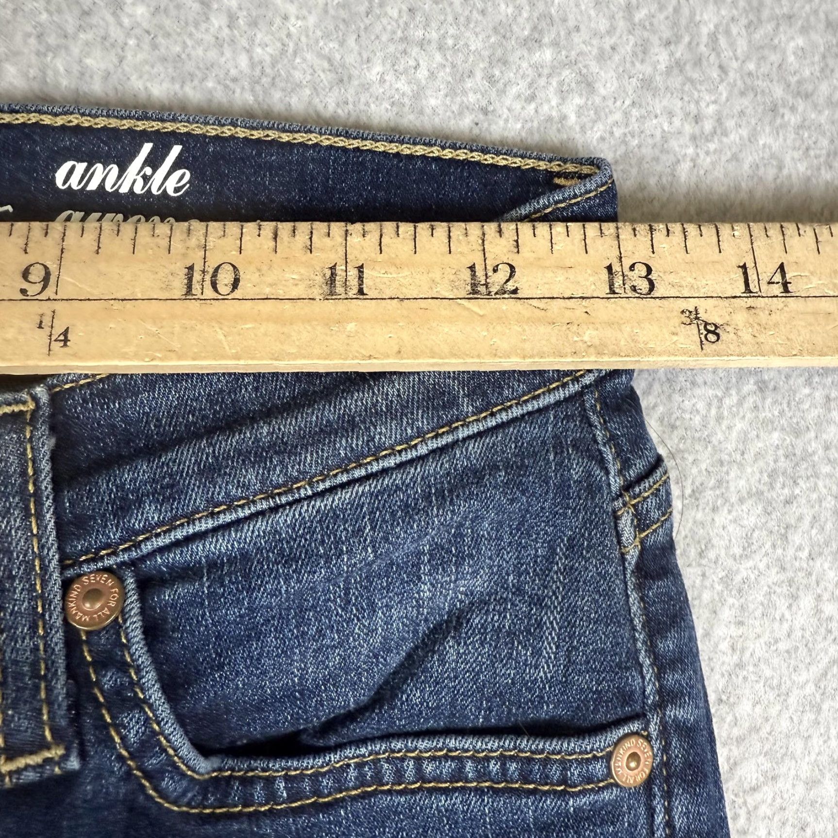 7 For All Mankind 7 For All Mankind Jeans Women's 26 Ankle Skinny Gwenevere Distressed Hem Blue Mens/Hers 0 Size 26" / US 2 / IT 38 - 4 Thumbnail