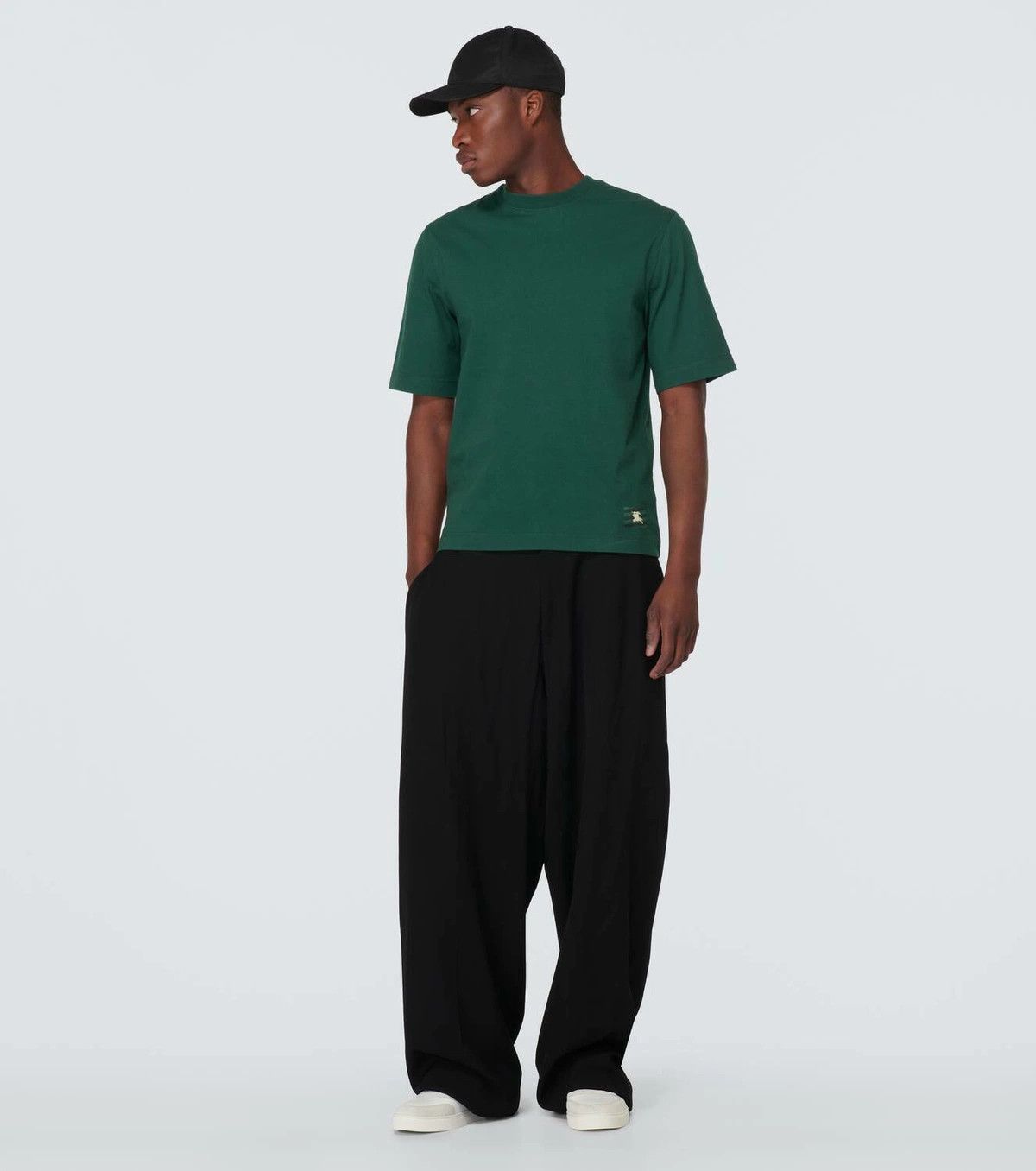 Burberry o1y0426 Crewneck T-Shirt in Dark Green Size US S / EU 44-46 / 1 - 4 Thumbnail