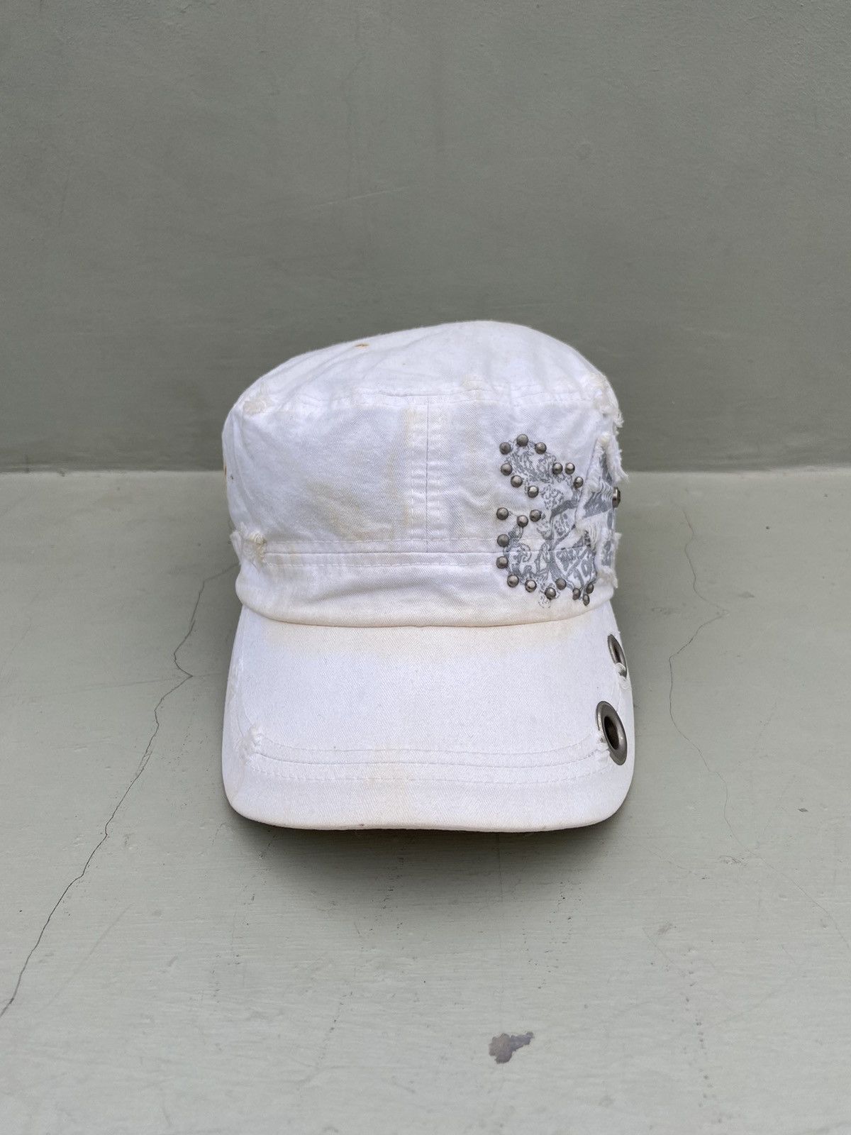 If Six Was Nine 2000s punk studded ifsix patrol hat Size ONE SIZE - 3 Thumbnail