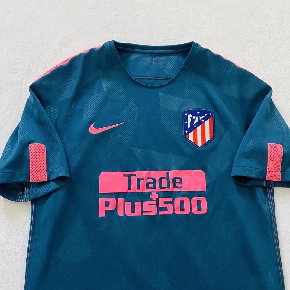 Nike Atletico Madrid 2017 18 third jersey Size US M / EU 48-50 / 2 - 5 Thumbnail