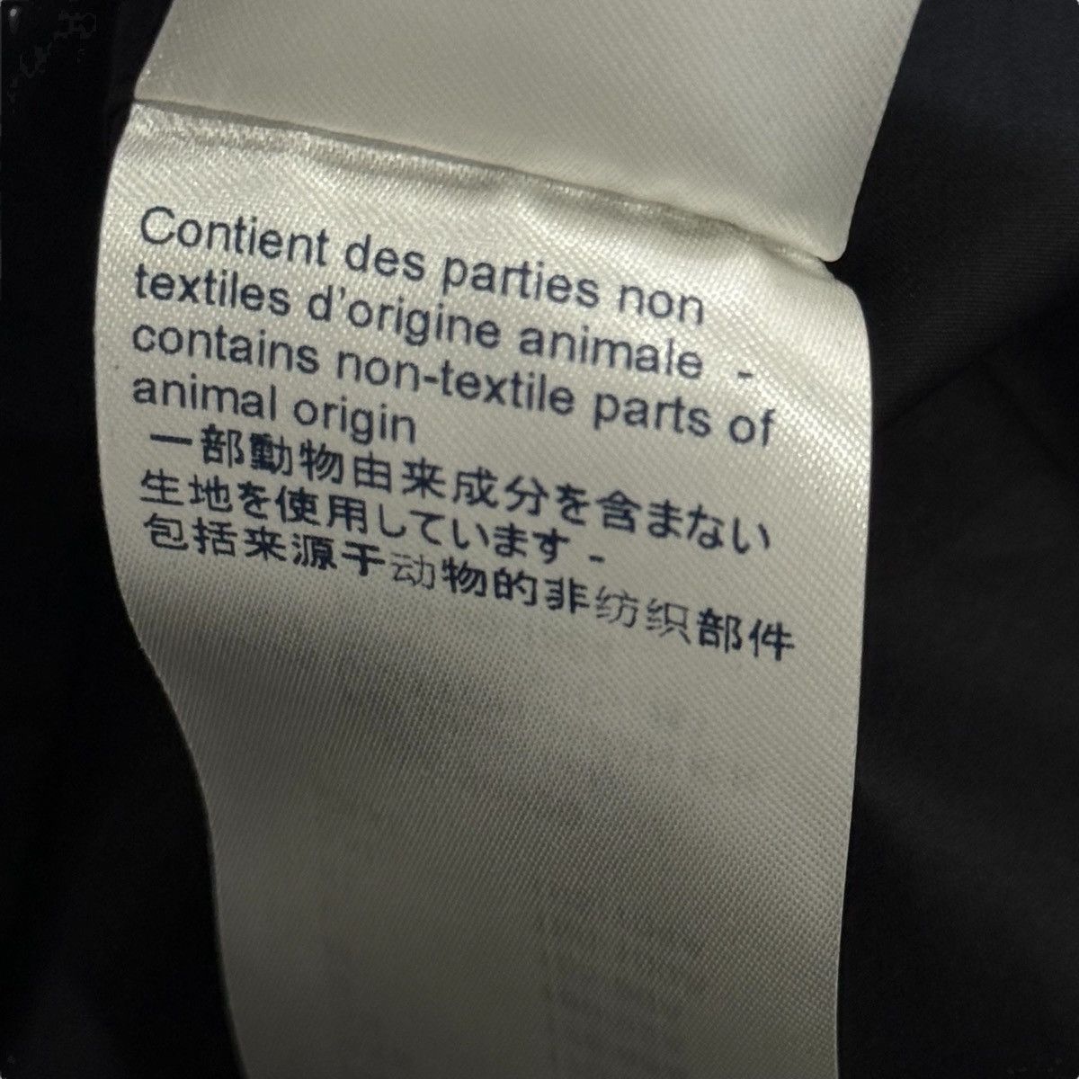 Louis Vuitton LOUIS VUITTON 2019AW ×Virgil Abloh Multi-Pocket Shirt Size US M / EU 48-50 / 2 - 11 Thumbnail