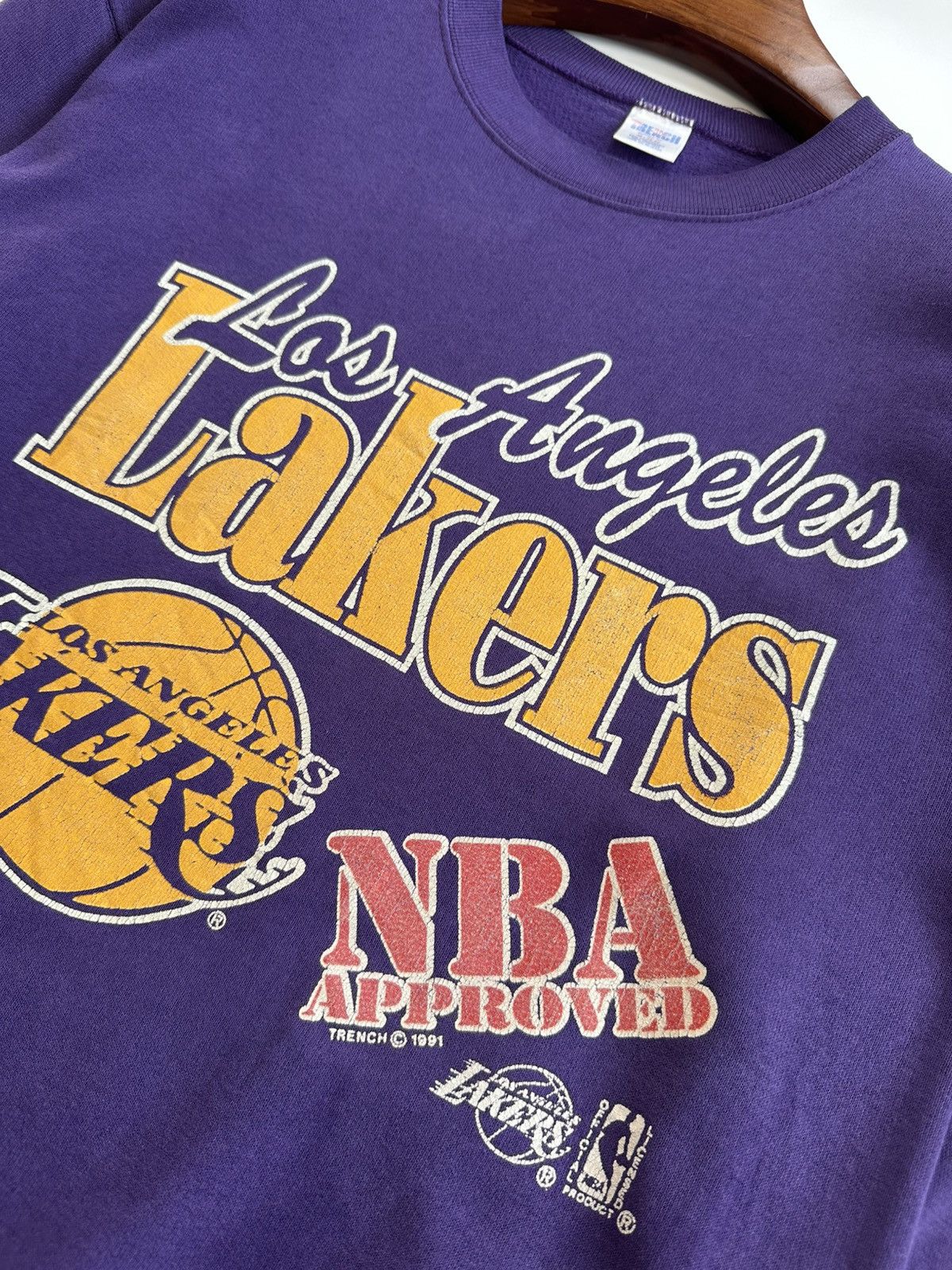 NBA 1991 Vintage LA Lakers NBA Purple Sweatshirt Los Angeles Size US M / EU 48-50 / 2 - 9 Thumbnail