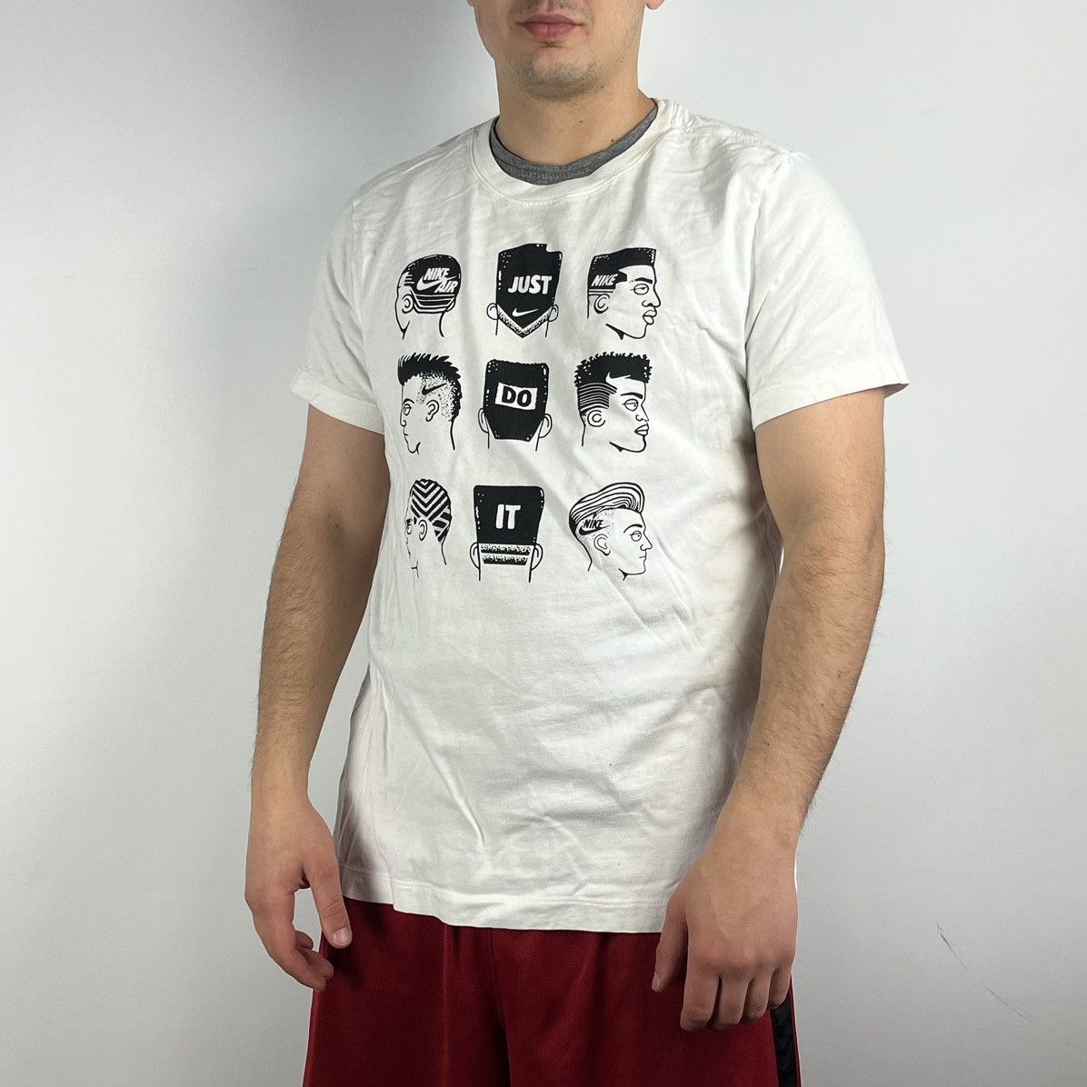 Nike Nike hair just do it Tshirt size Large Size US L / EU 52-54 / 3 - 1 Thumbnail