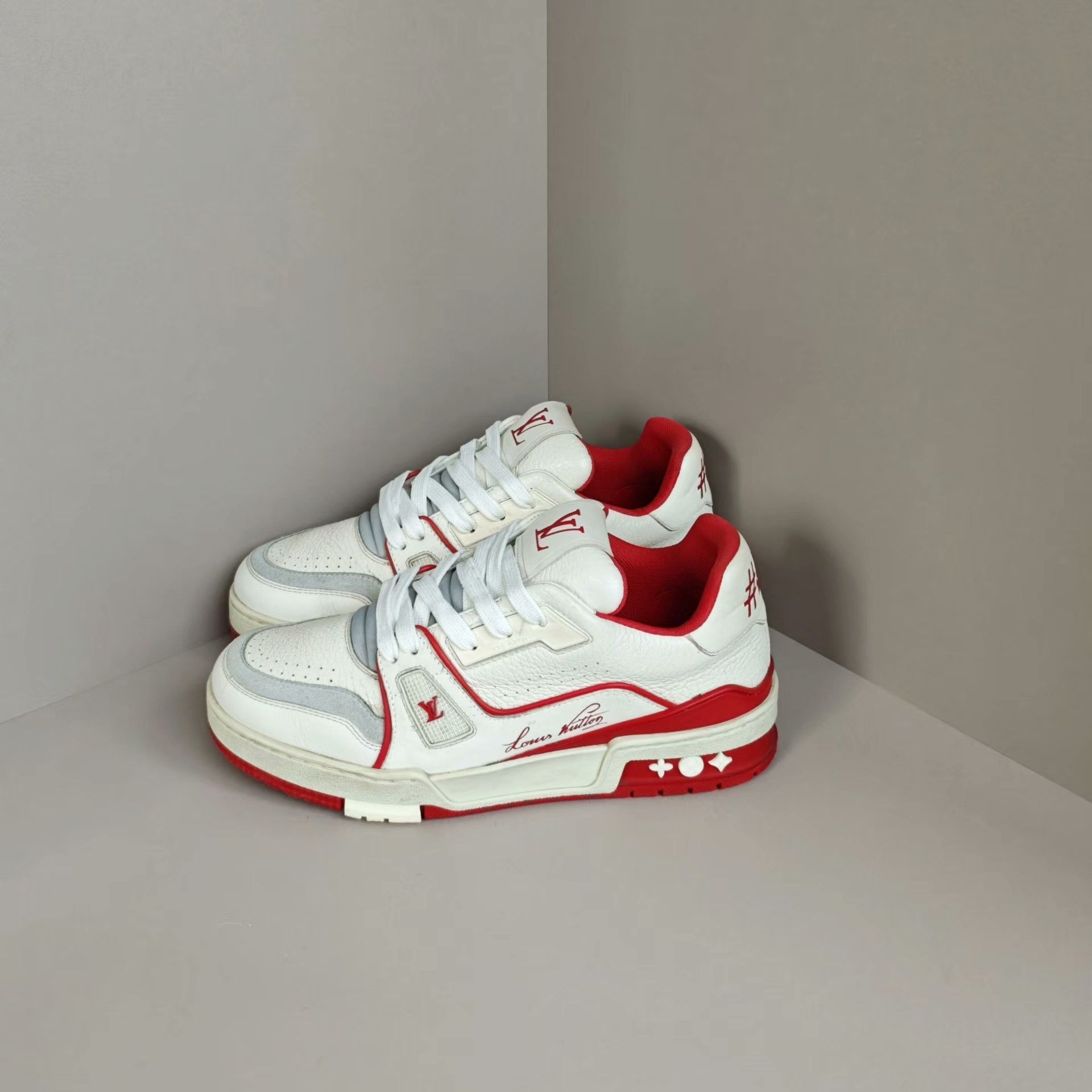 Louis Vuitton Louis Vuitton Training Red Lowtop Sneakers us_7 Women Size US 7 / IT 37 - 1 Thumbnail