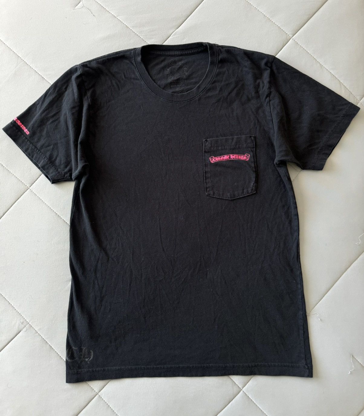 Chrome Hearts Pink Hollywood Vertical Logo Tee