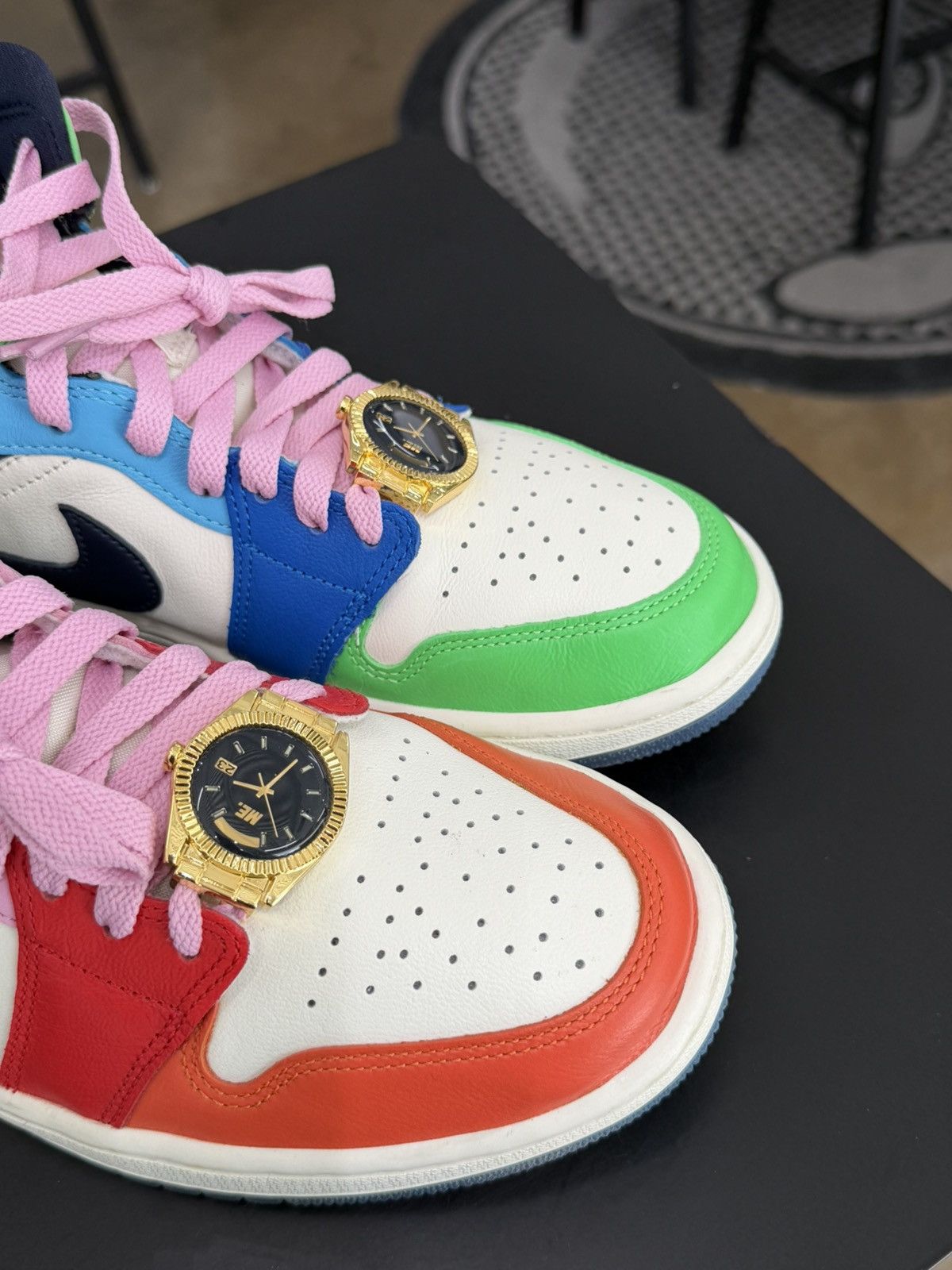 Jordan Brand Air Jordan 1 Mid Fearless Melody Ehsani Size 10.5W/9M (2019) Size US 10.5 / EU 43-44 - 8 Thumbnail