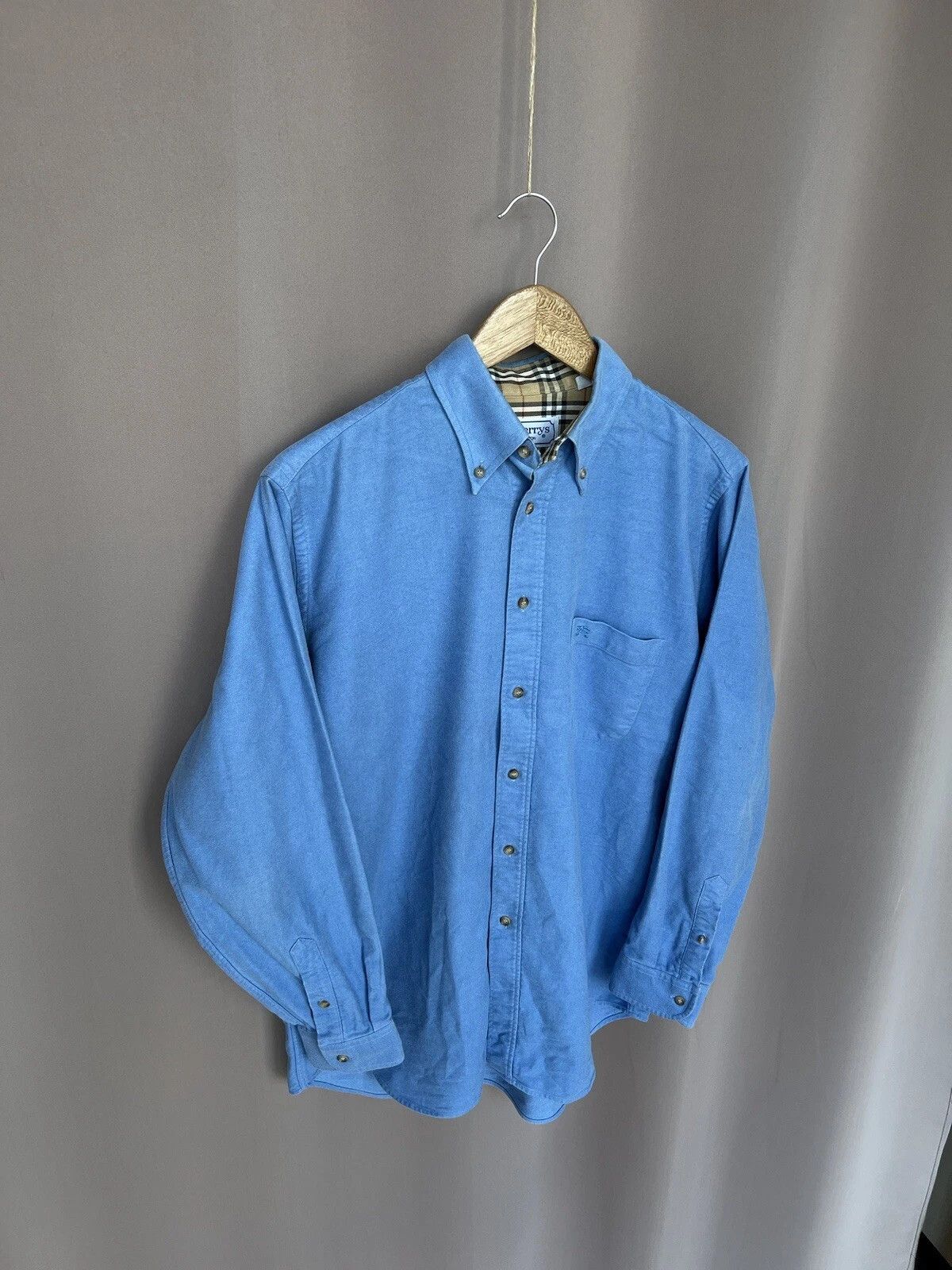 Burberry Burberry London Button Shirt Mens Size 40 or M Size US M / EU 48-50 / 2 - 5 Thumbnail