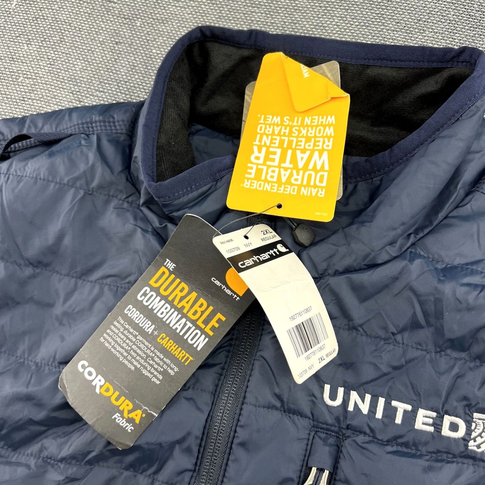 Carhartt Carhartt Rain Defender Gilliam Vest Mens 2XL United Airlines Navy Blue Full Zip Vest Size US XXL / EU 58 / 5 - 3 Thumbnail