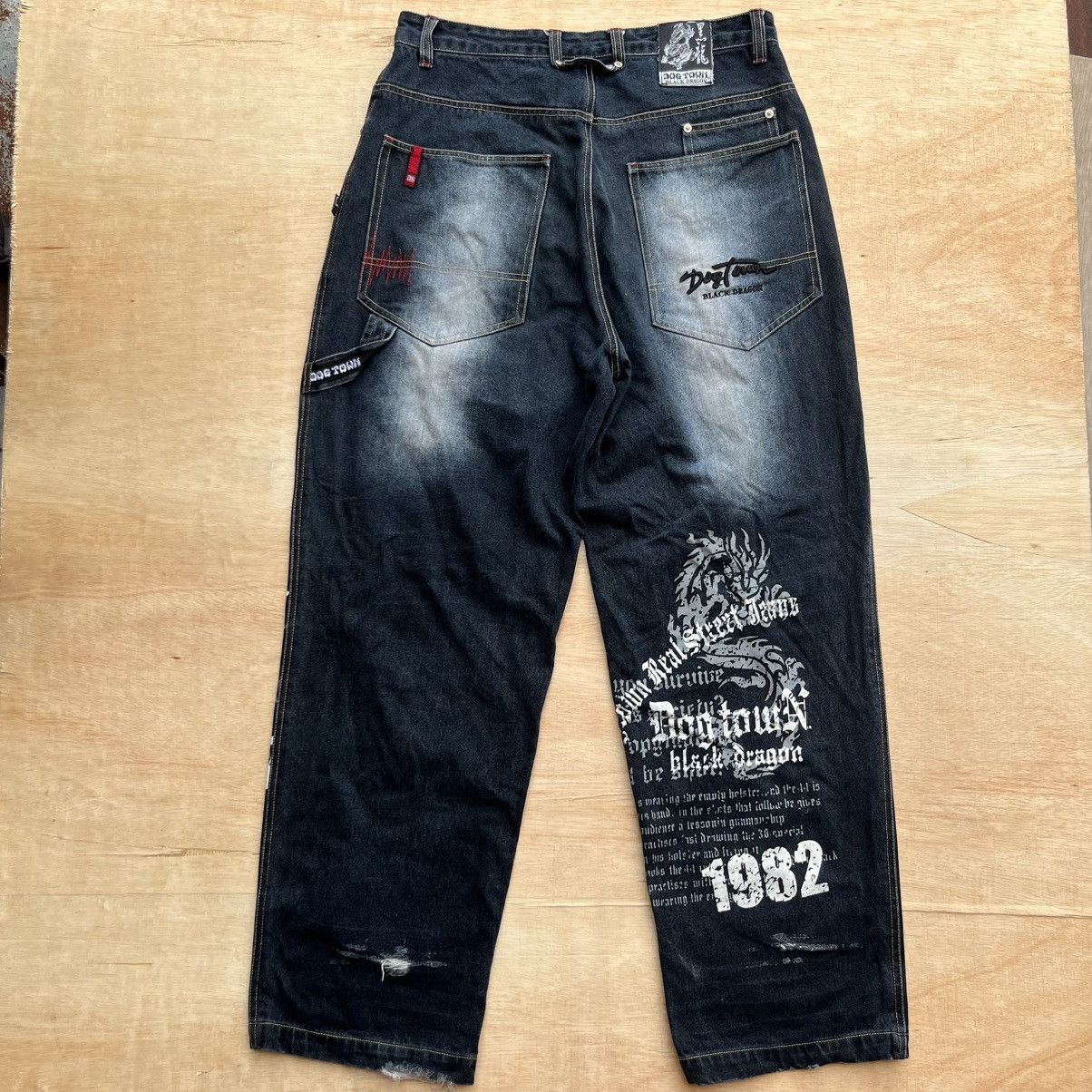 Dogtown DOGTOWN SKATEBOARDS BLACK DRAGON VINTAGE HIP HOP POEM Y2K Size US 34 / EU 50 - 9 Thumbnail