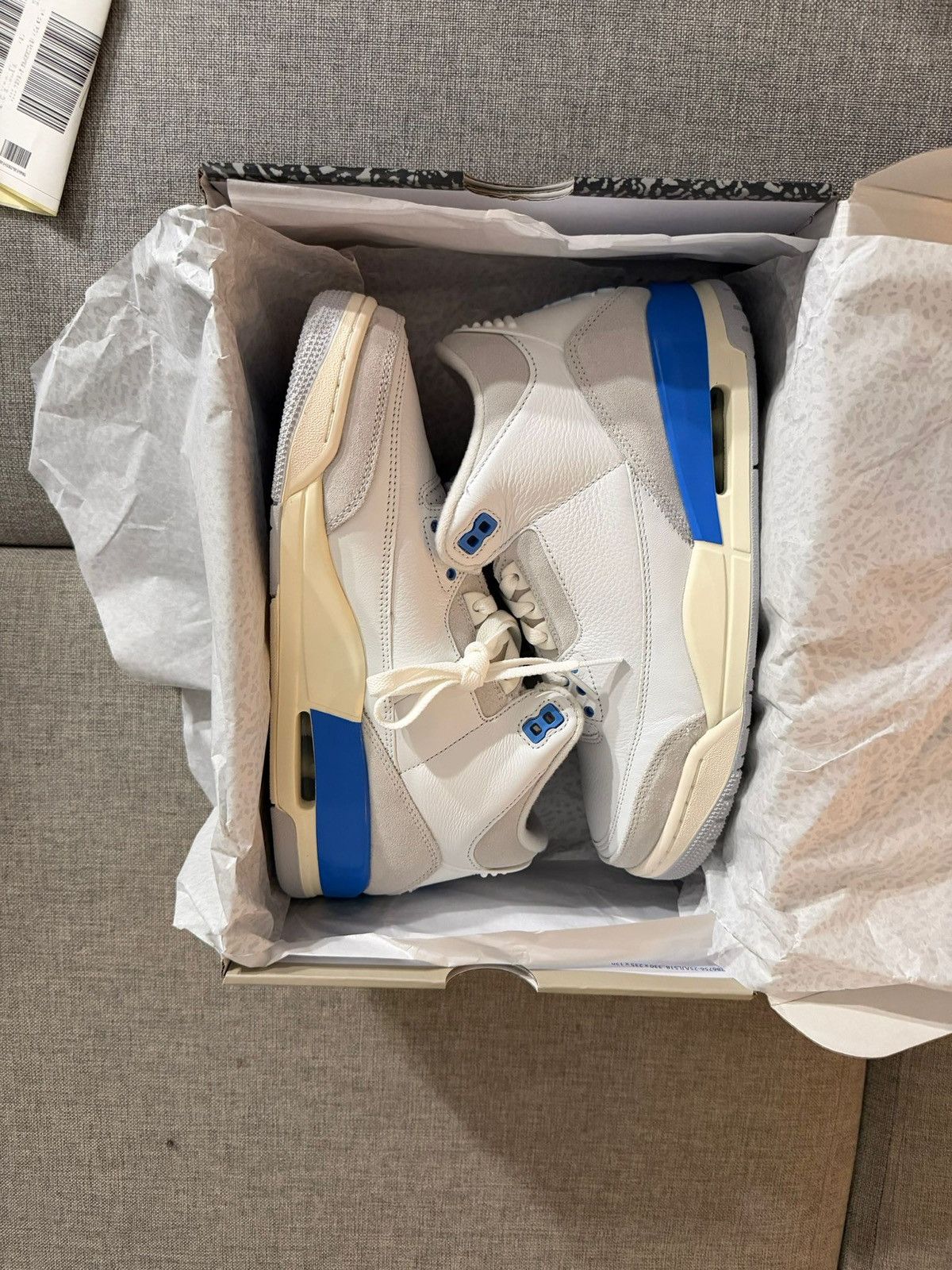 Jordan Brand Jordan 3 Retro Size US 9 / EU 42 - 1 Thumbnail