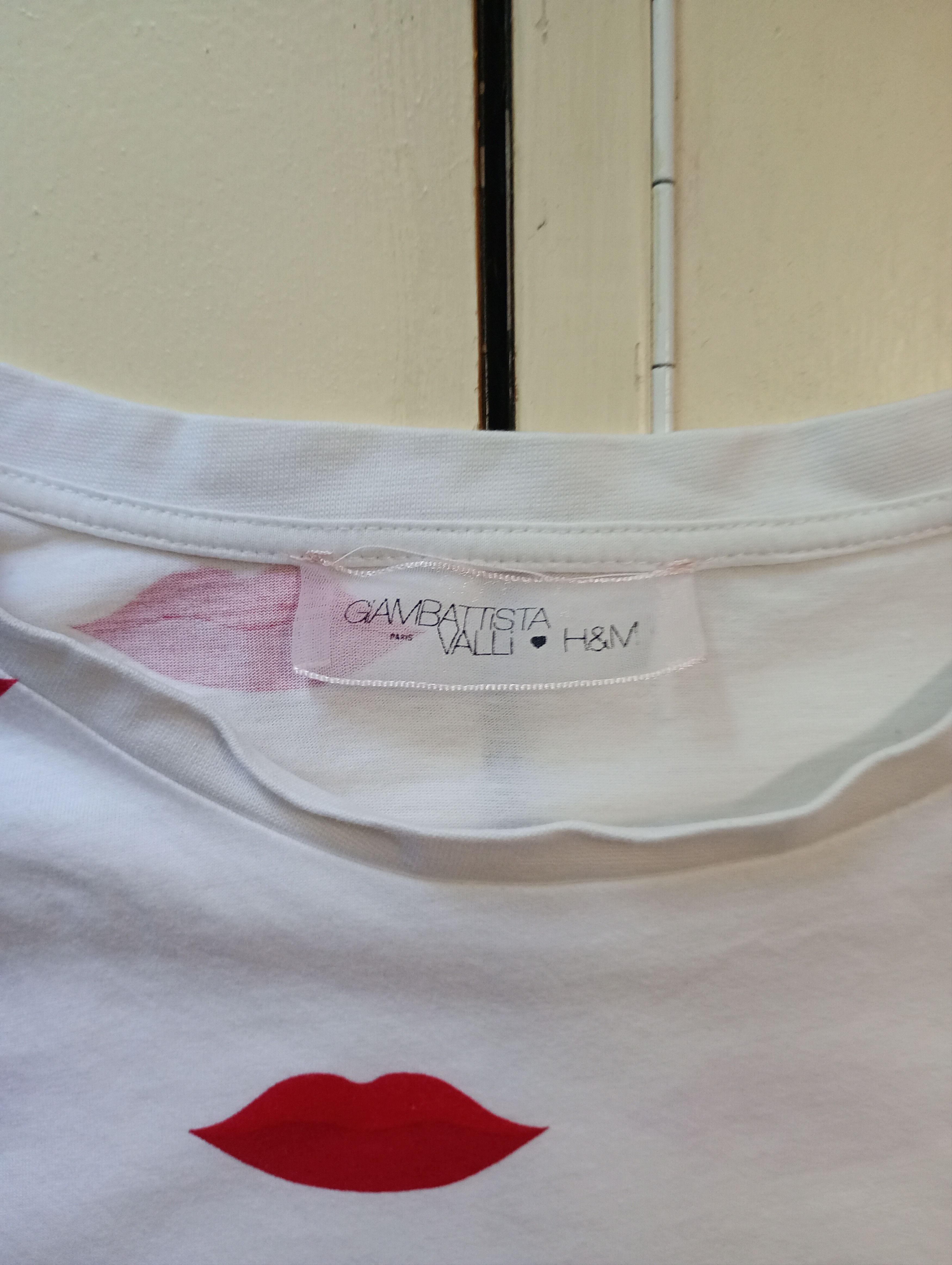 Giambattista Valli × H&M Giambattista Valli x H&M T-Shirt Size M / US 6-8 / IT 42-44 - 7 Thumbnail