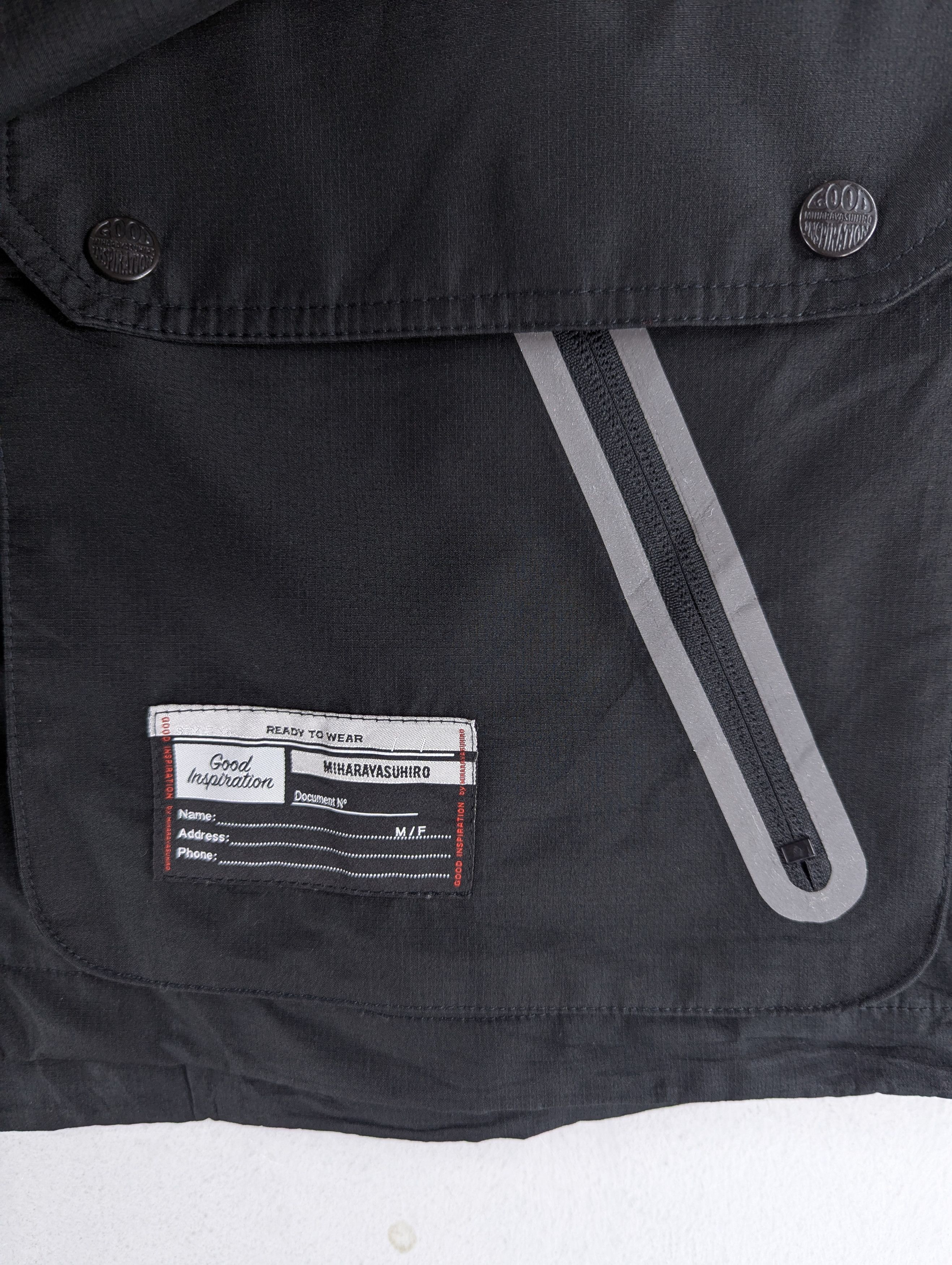 GU × Maison MIHARA YASUHIRO MIHARAYASUHIRO x GU Waterproof Techtical Mountain Jacket Size US M / EU 48-50 / 2 - 7 Thumbnail