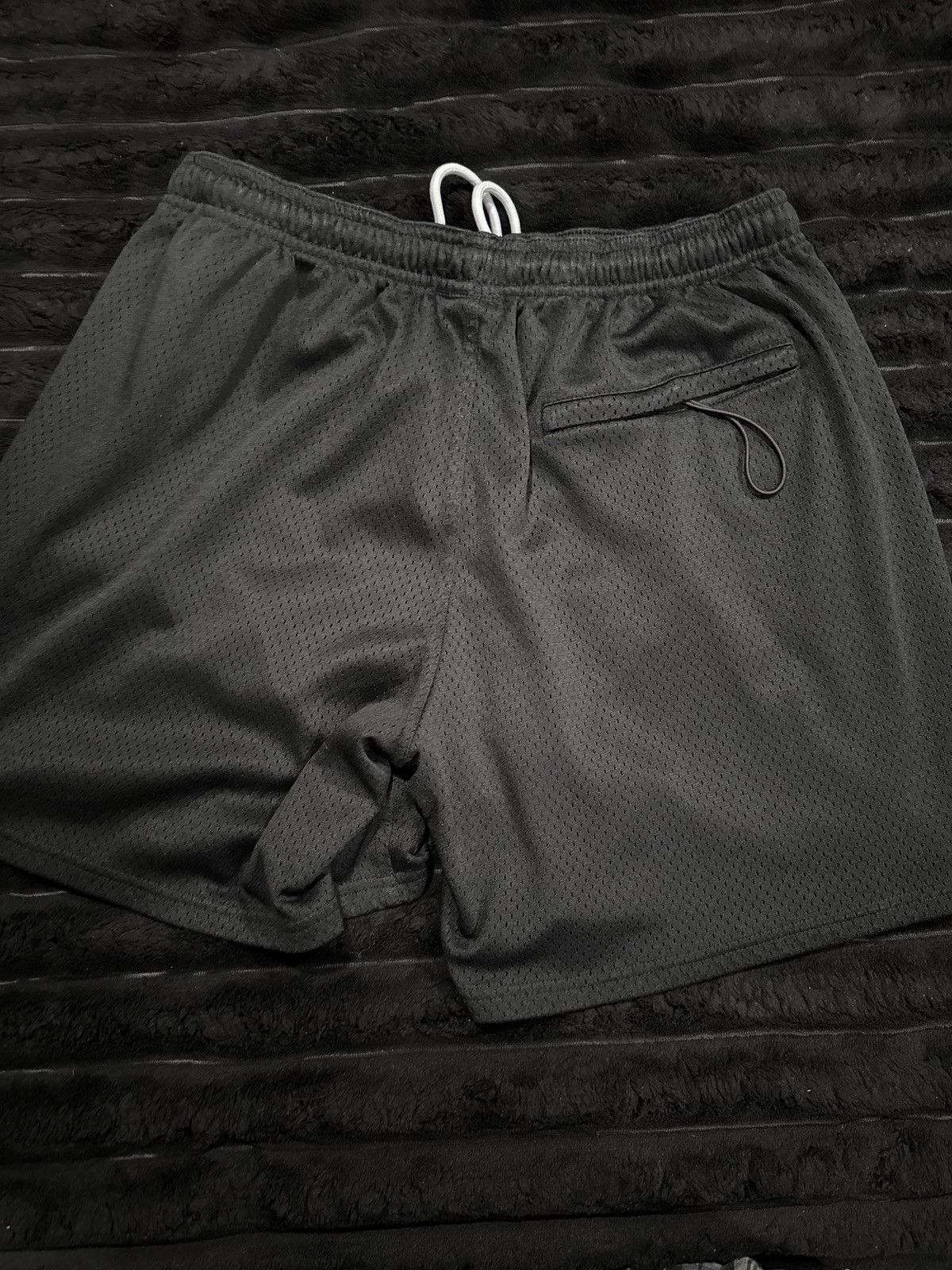 Revenge Revenge Embroidered Shorts Medium Size US 30 / EU 46 - 2 Thumbnail