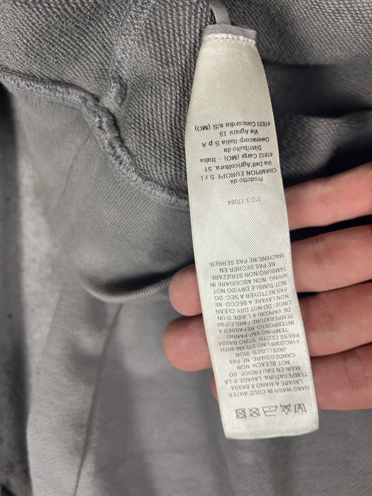 Champion × Designer × Rick Owens Rick Owens x Champion Logo Crewneck designer avantgarde Size US M / EU 48-50 / 2 - 5 Thumbnail