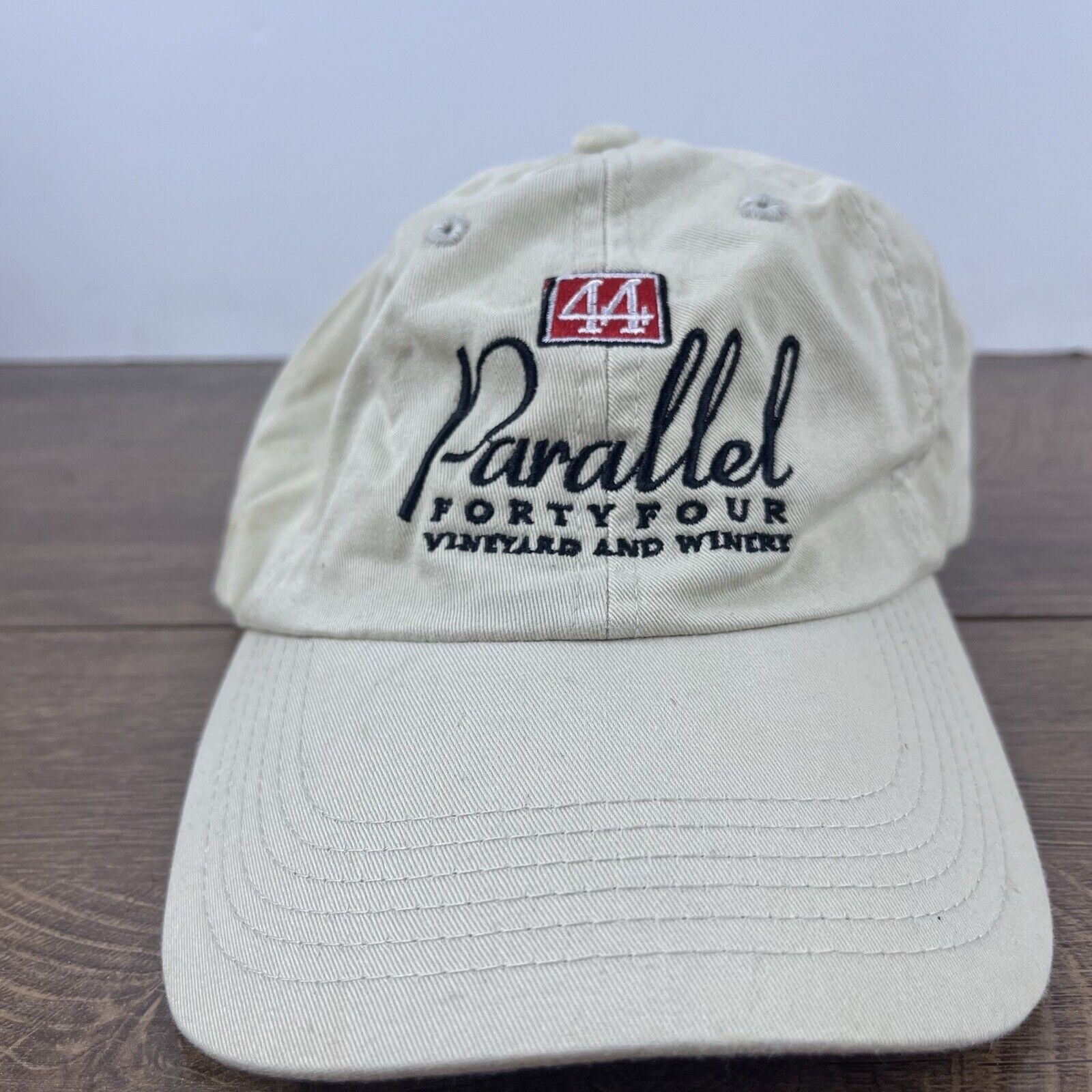 Other Parallel Forty Four Hat Vineyard 44 White Hat Adjustable Whi Size ONE SIZE - 2 Thumbnail