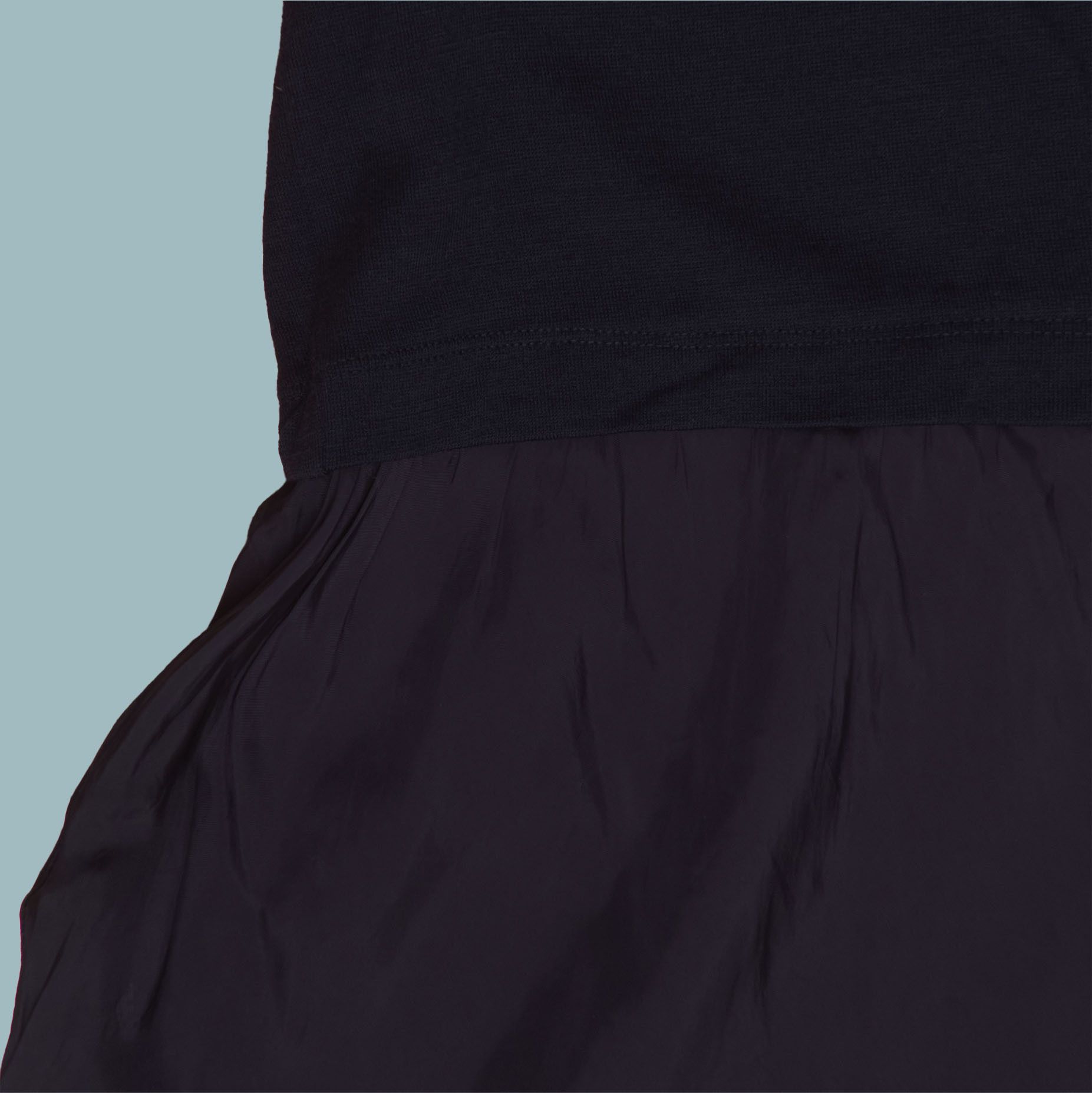 Y's *BNWOT* Y's Wool / Cupro Navy Midi Dress Yohji Yamamoto Size M / US 6-8 / IT 42-44 - 3 Thumbnail