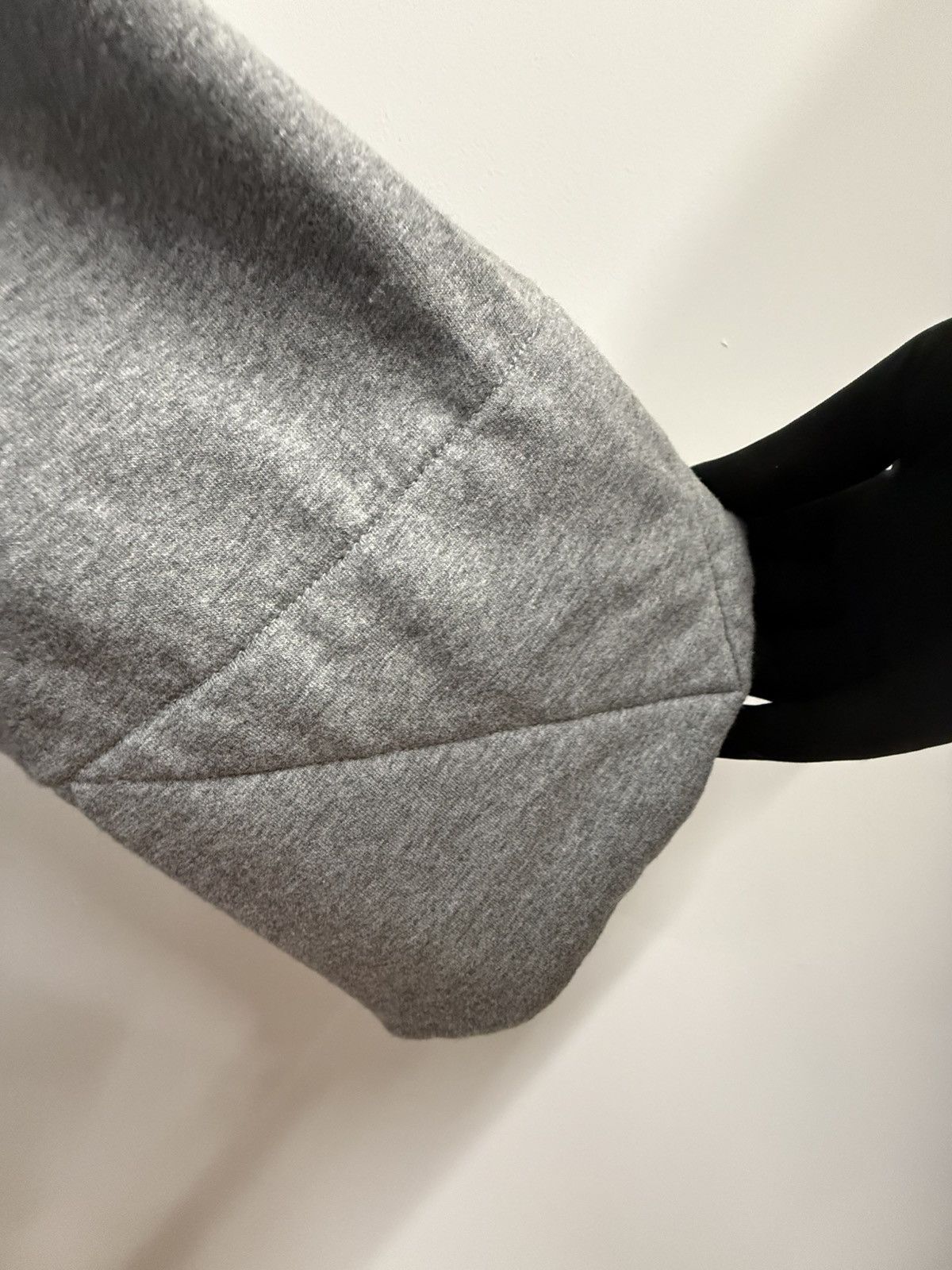 Norma Kamali NORMA KAMALI Quilted Hooded Wrap Coat — Size S Size S / US 4 / IT 40 - 9 Thumbnail