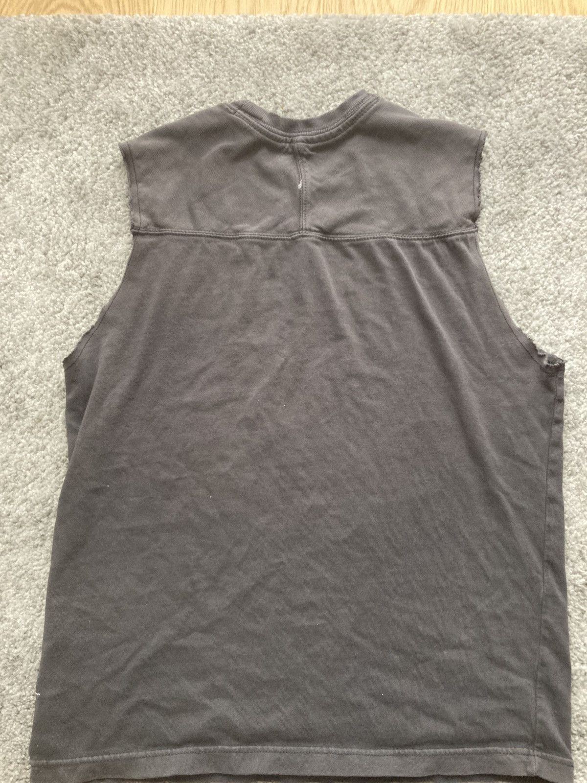 American Eagle Outfitters American Eagle “AE 77” Distressed Graphic Tank –Men’s Size M Size US M / EU 48-50 / 2 - 2 Thumbnail