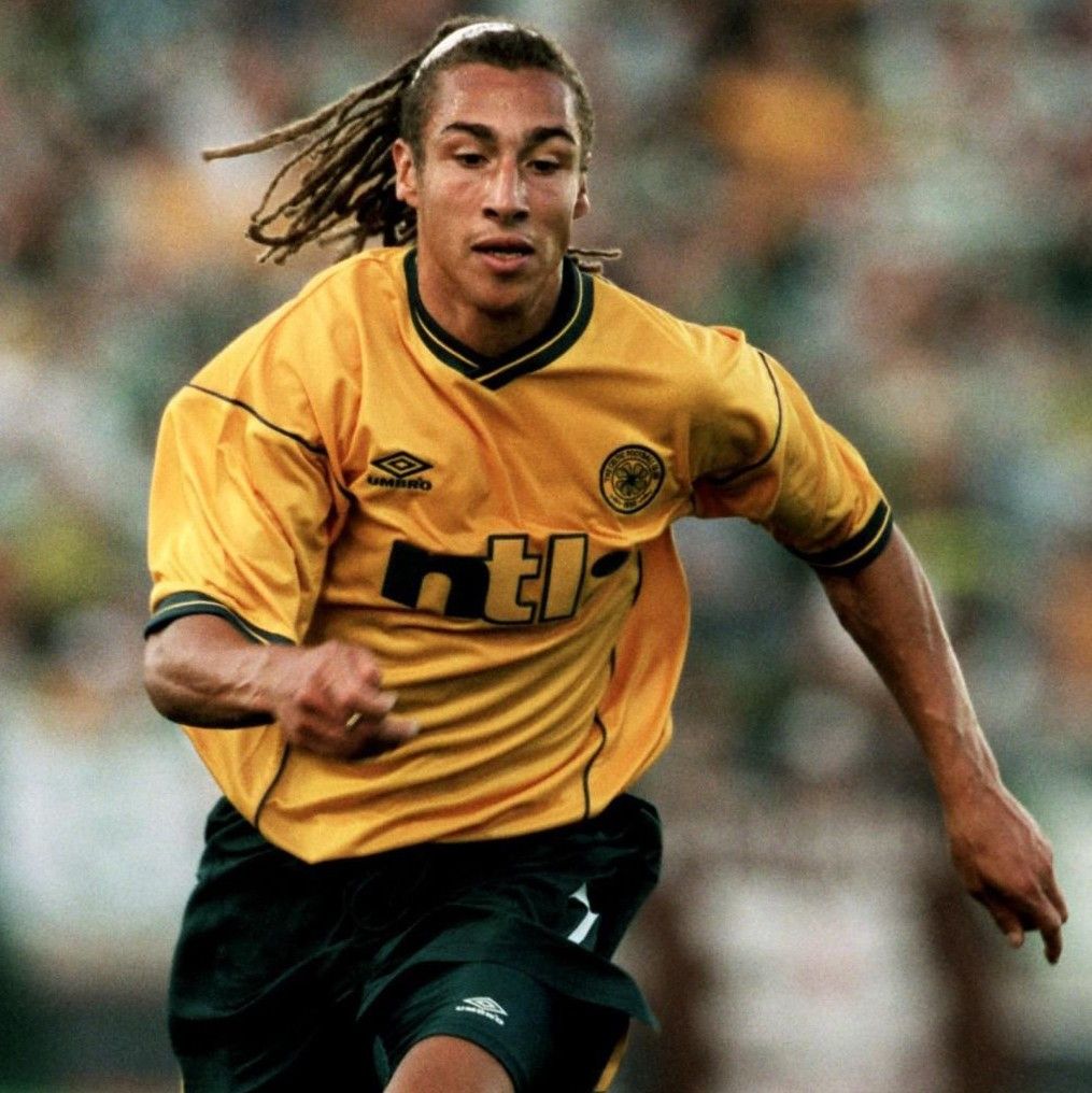 Umbro Glasgow Celtic 1999-2001 Away Jersey Henrik Larsson Size US M / EU 48-50 / 2 - 8 Thumbnail