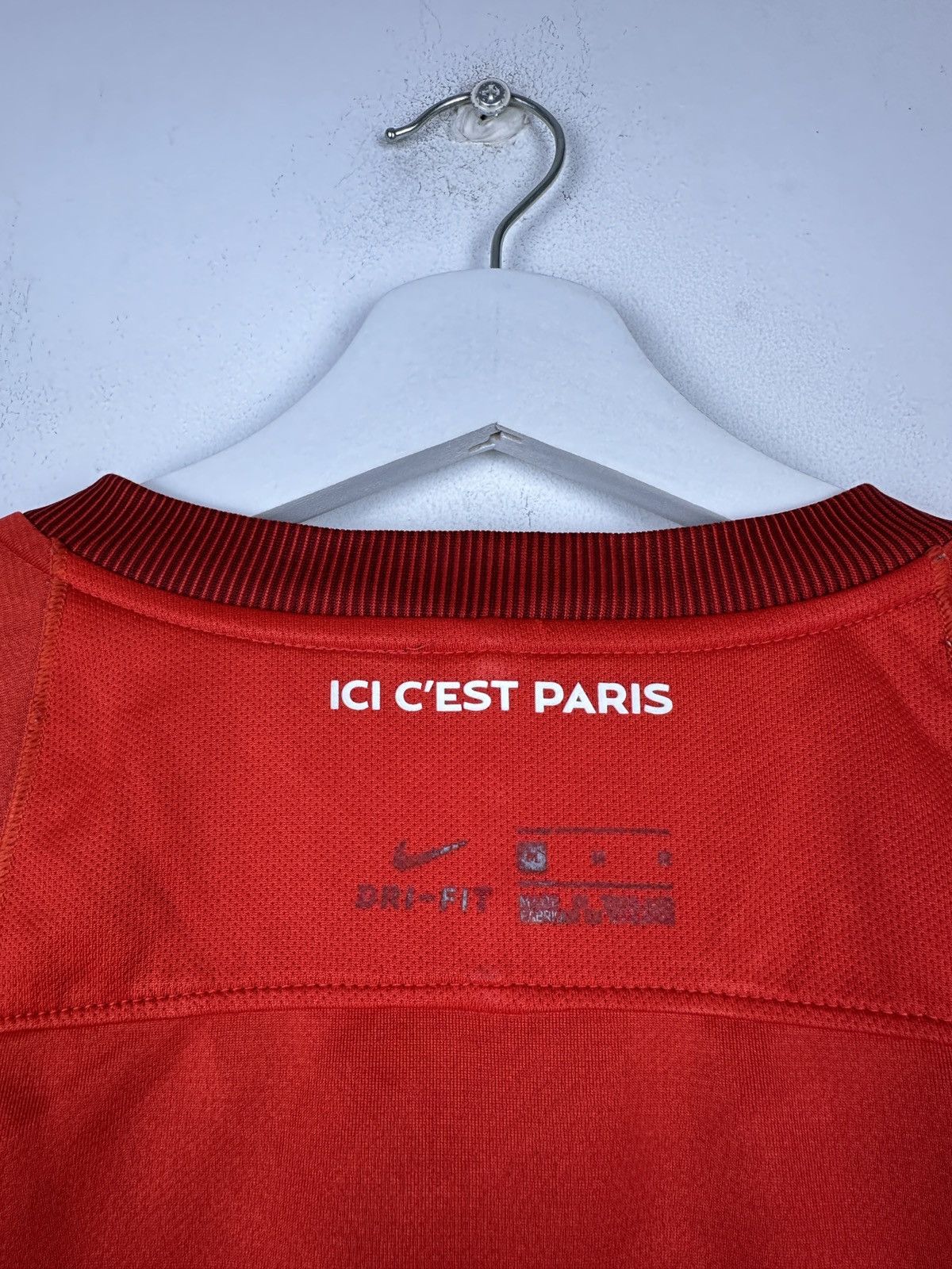 Nike Paris Saint Germain PSG 2016 Away Soccer Jersey Shirt Size US M / EU 48-50 / 2 - 7 Thumbnail