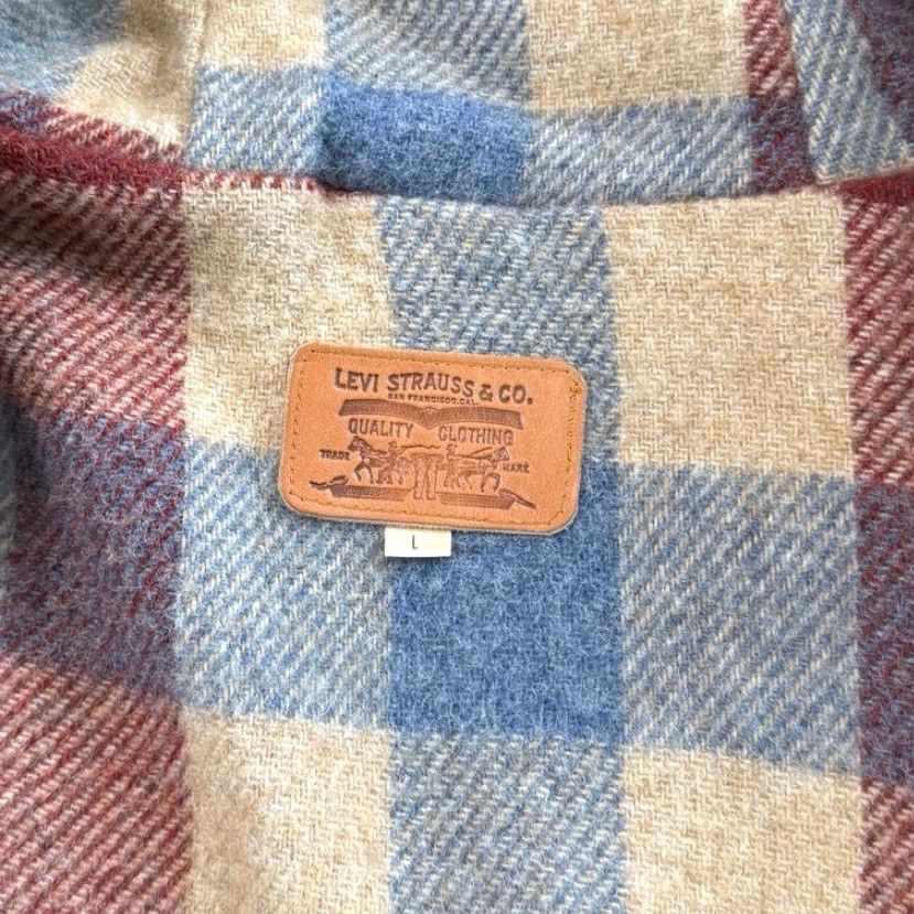 Levi's VINTAGE Levi’s Parka Jacket Men's Large Brown Wool Lined Plaid Puffer 80s 90s Jacket, Zip Snap, Fall Winter 80s 90s Mens Brown Size US L / EU 52-54 / 3 - 4 Thumbnail