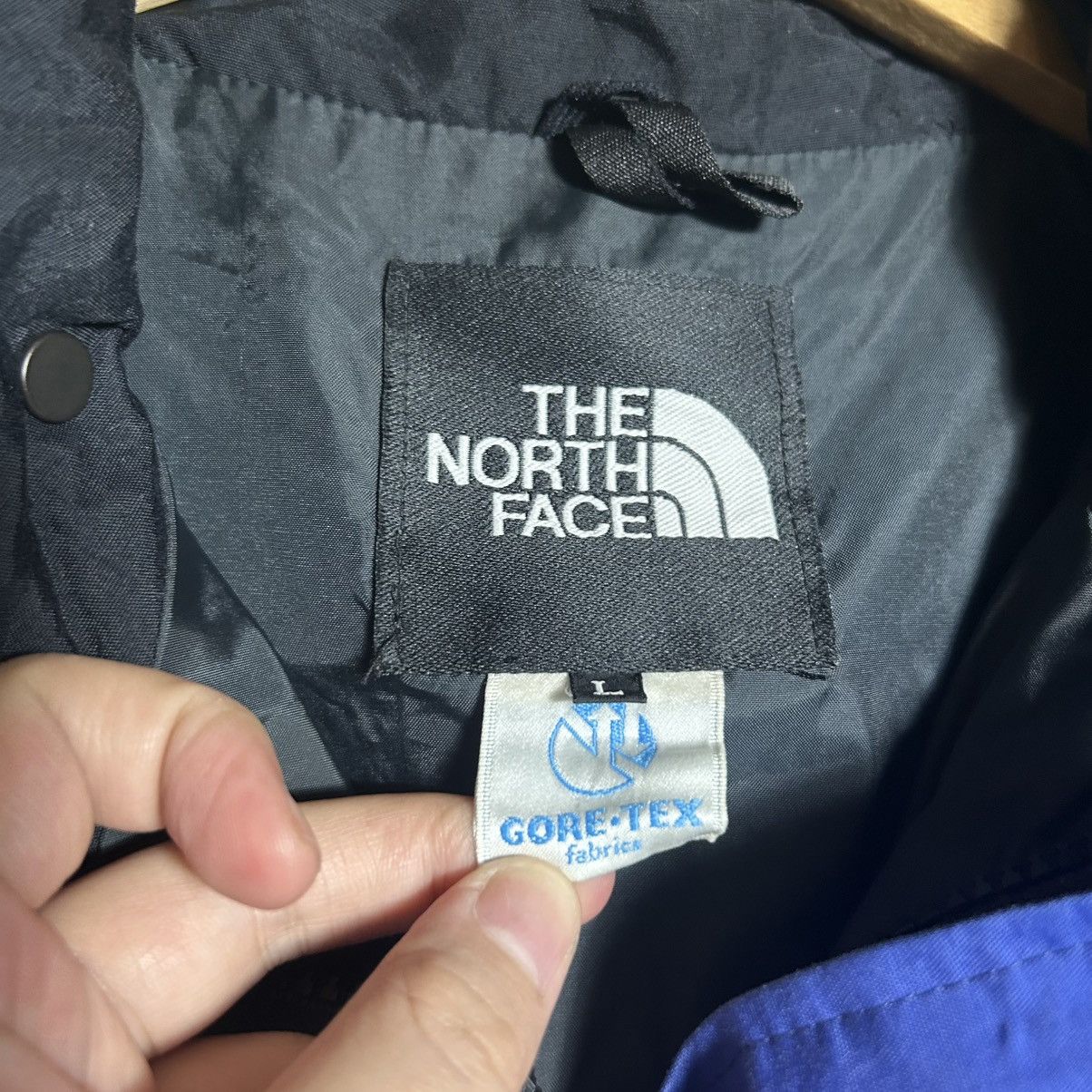 The North Face Vintage The North Face Jacket/Windbreaker Size US L / EU 52-54 / 3 - 8 Thumbnail