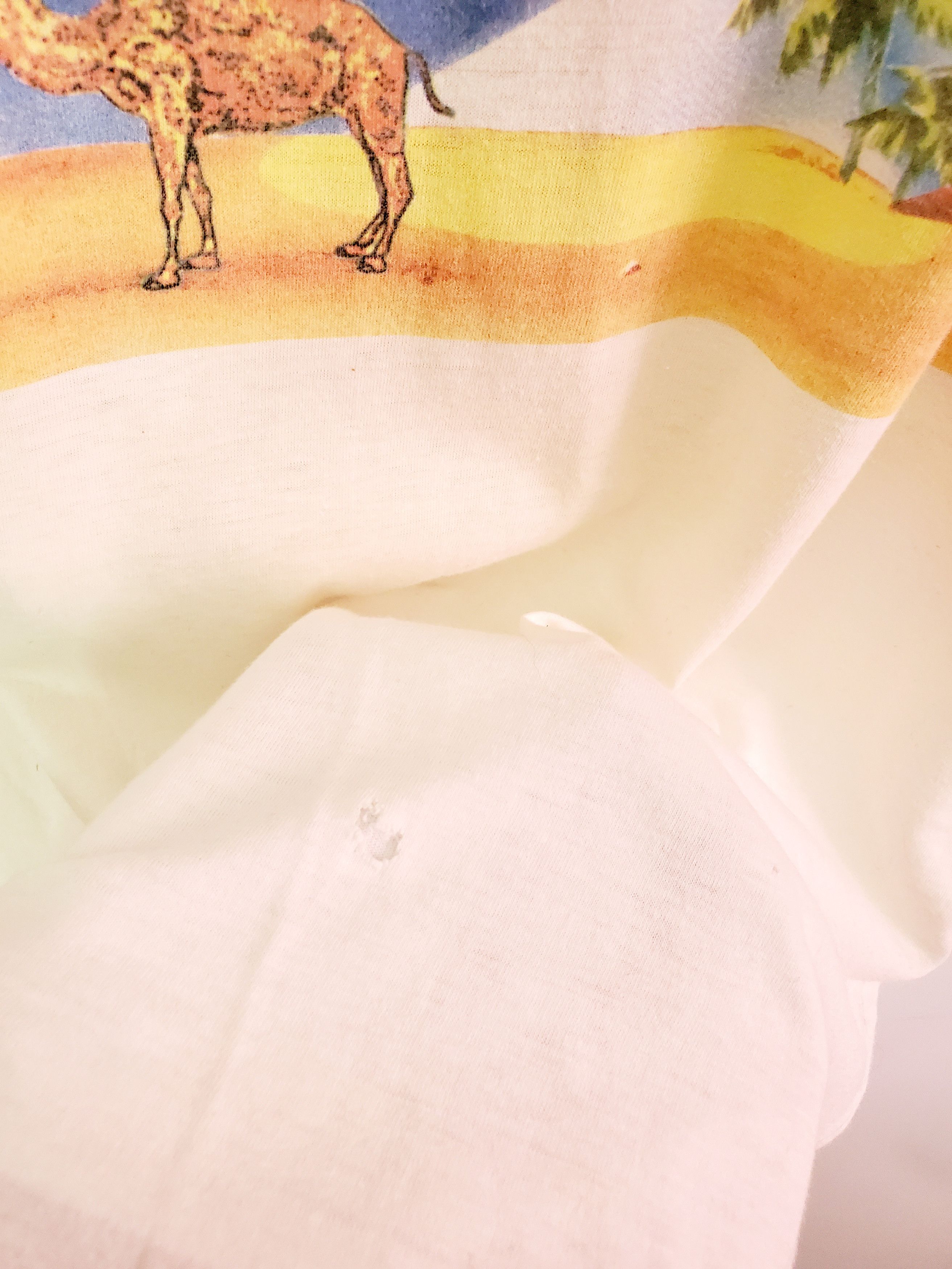Camel × Vintage Vintage 90s Camel Follow me Tshirt size L Size US L / EU 52-54 / 3 - 5 Thumbnail