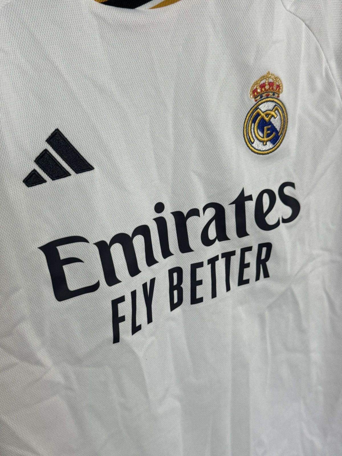 Adidas KIDS Real Madrid 23/24 Home Football Jersey T-Shirt Size US XS / EU 42 / 0 - 3 Thumbnail