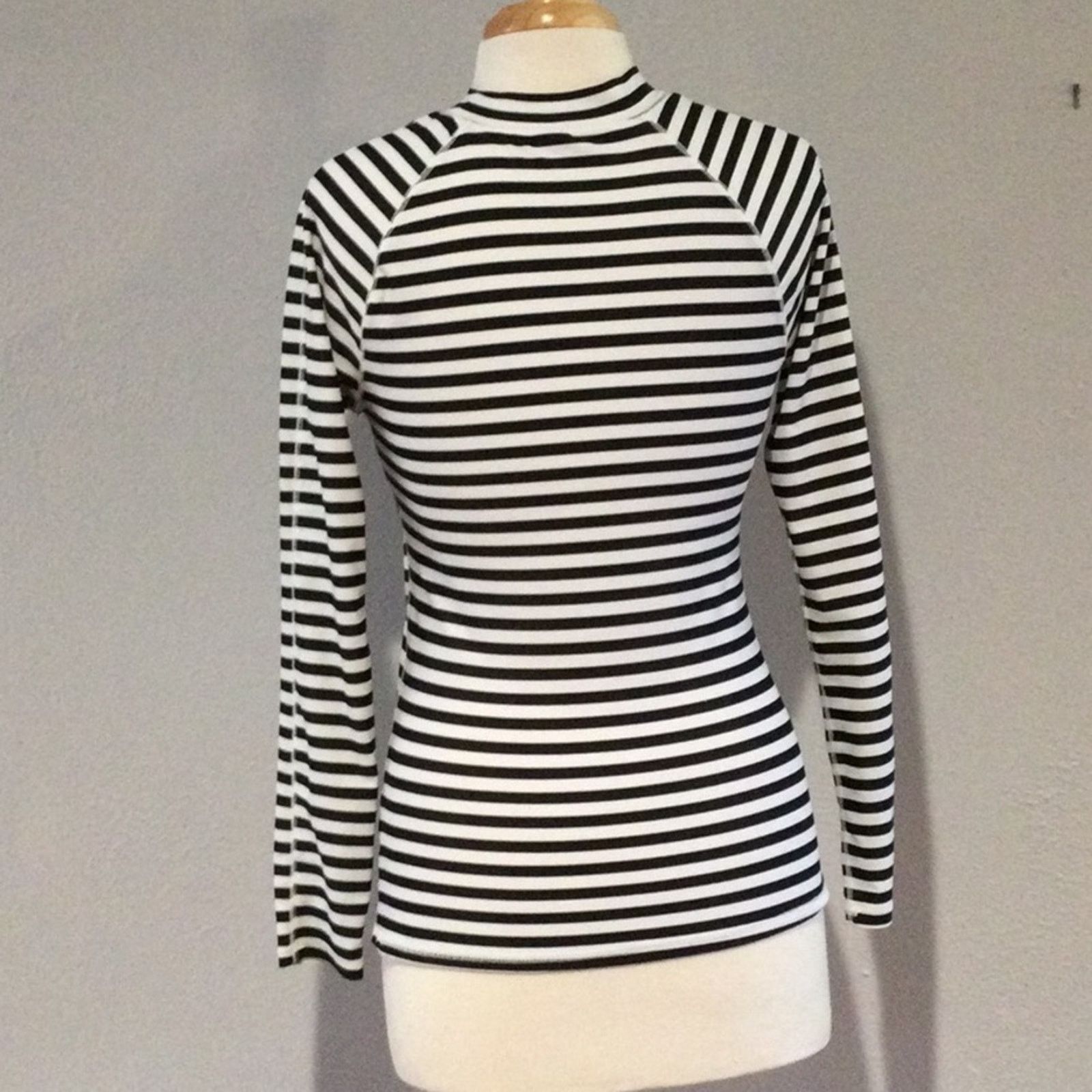 Old Navy Old Navy Black/White Stripe Long Sleeve Bodycon Top M Size M / US 6-8 / IT 42-44 - 7 Thumbnail