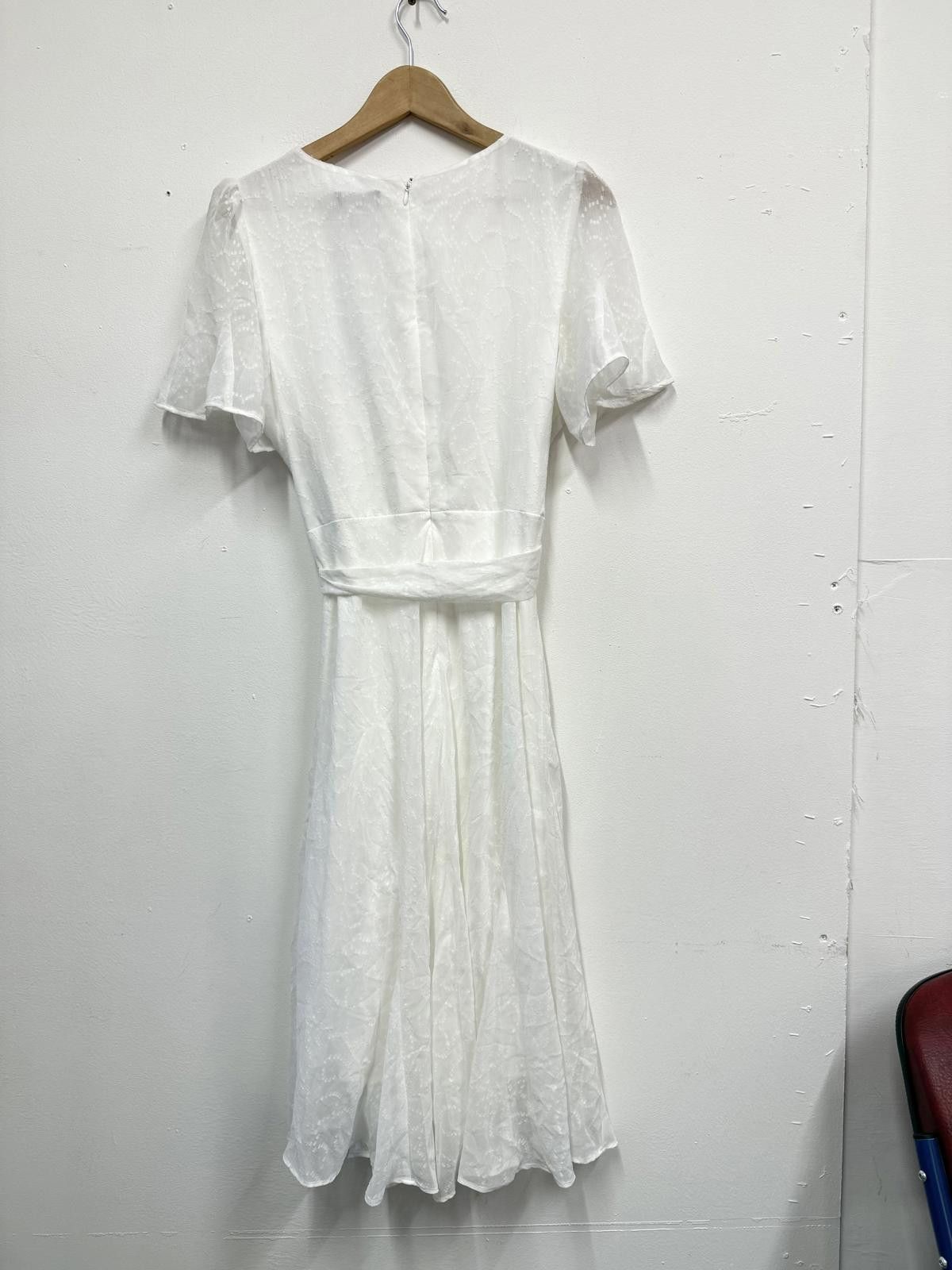 DKNY White Short Sleeve Midi Dress with Belt Size S / US 4 / IT 40 - 2 Thumbnail