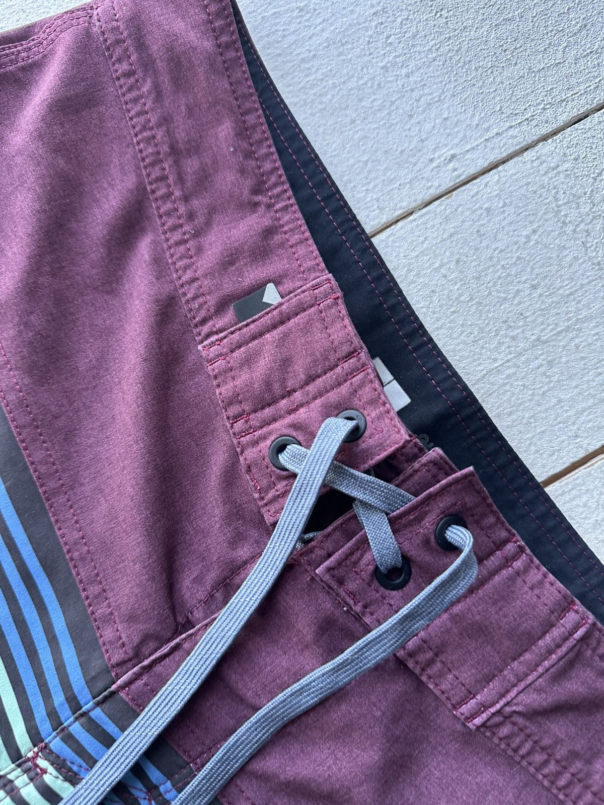 Quiksilver 🚨Vintage Quiksilver Shorts Big Logo Y2K Style 90s Surfing Size US 32 / EU 48 - 4 Thumbnail
