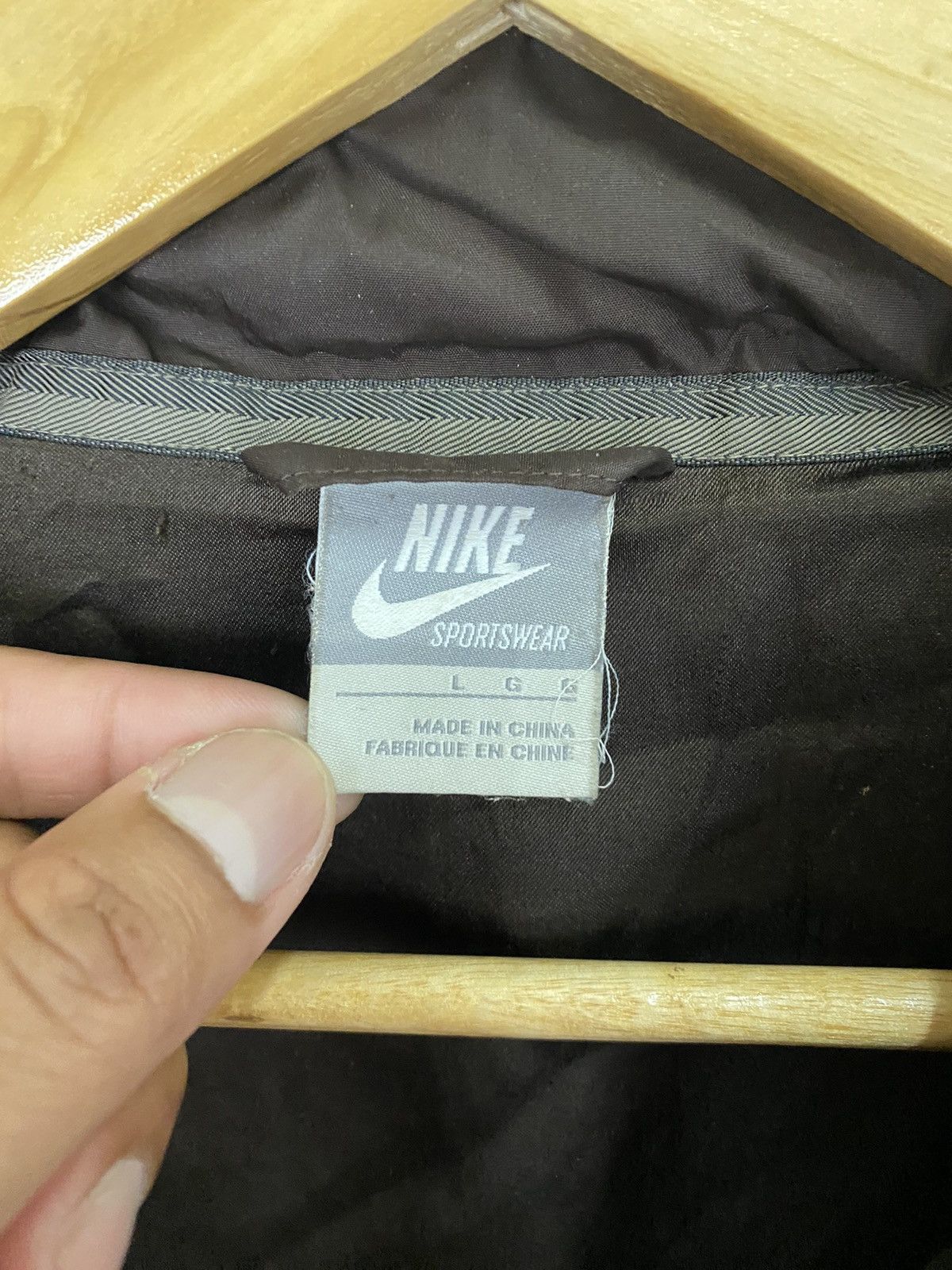 Nike Vintage Y2K Nike Light Jacket Brown Size US S / EU 44-46 / 1 - 10 Thumbnail