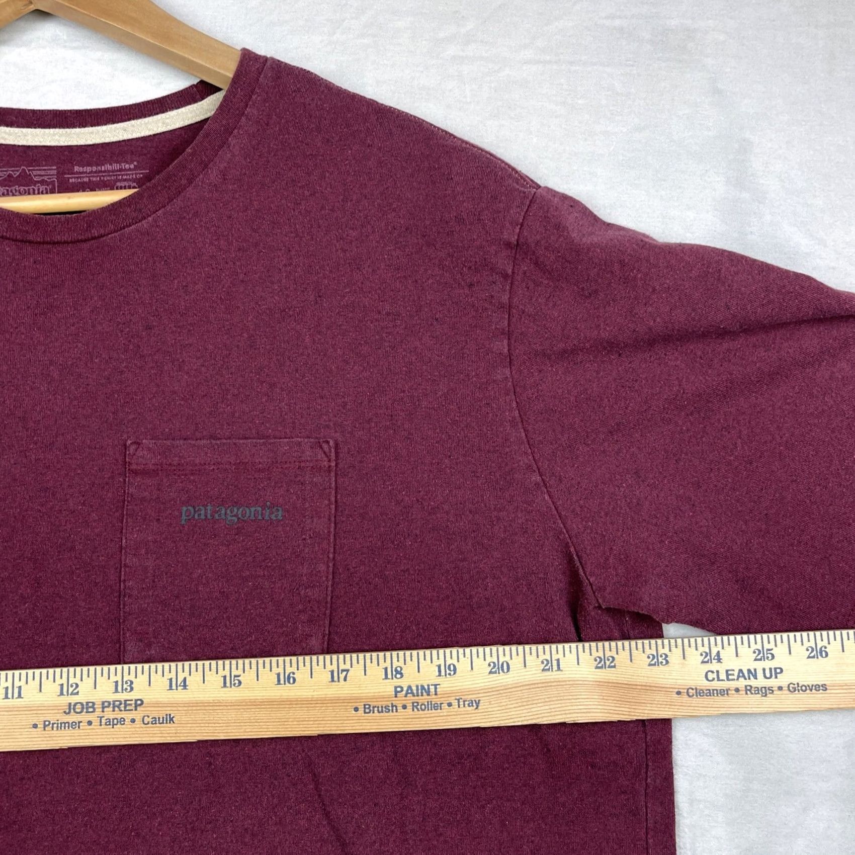 Patagonia Patagonia Shirt Mens L Purple Responsibili Tee Regular Fit Front Pocket Size US L / EU 52-54 / 3 - 6 Thumbnail