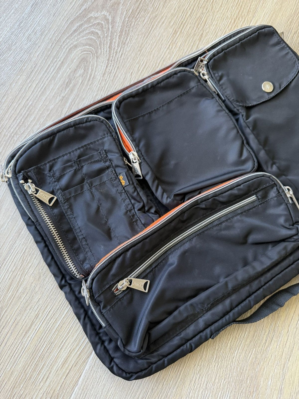 Alpha Industries Alpha Industries Nylon Multi Pocket Clutch Bag Size ONE SIZE - 2 Thumbnail