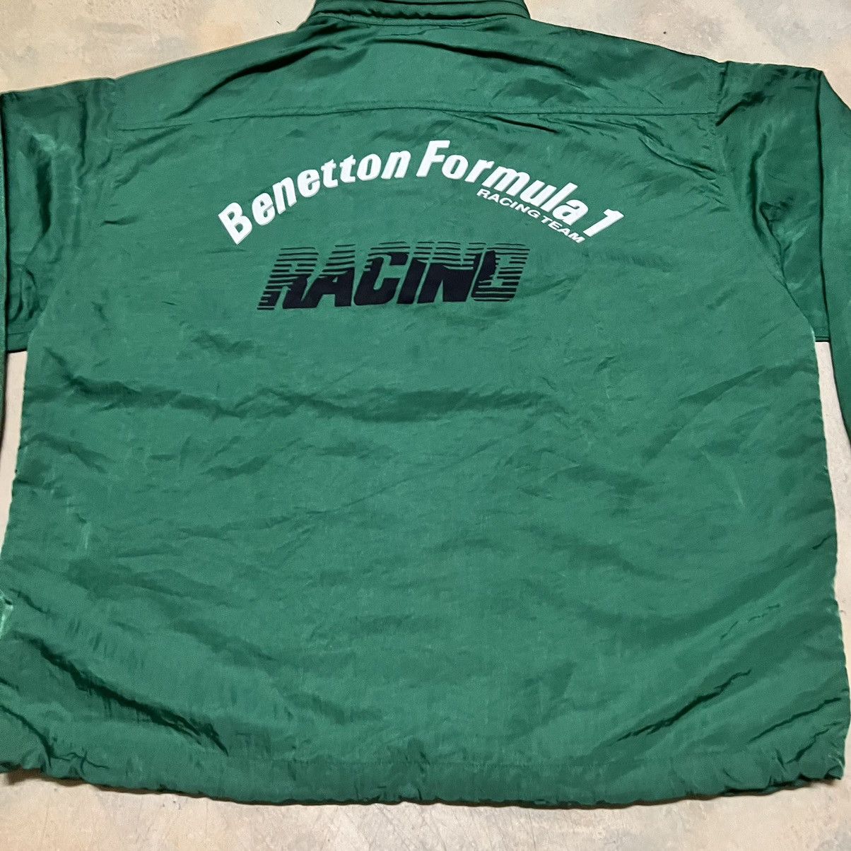 Benetton Vintage Benetton Formula 1 Big Logo Racing Light Jacket Size US L / EU 52-54 / 3 - 15 Thumbnail