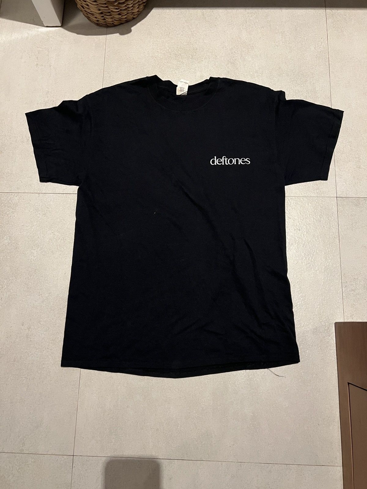 Band Tees Deftones Private Music 2025 Album Nu Metal Tshirt Size US L / EU 52-54 / 3 - 3 Thumbnail