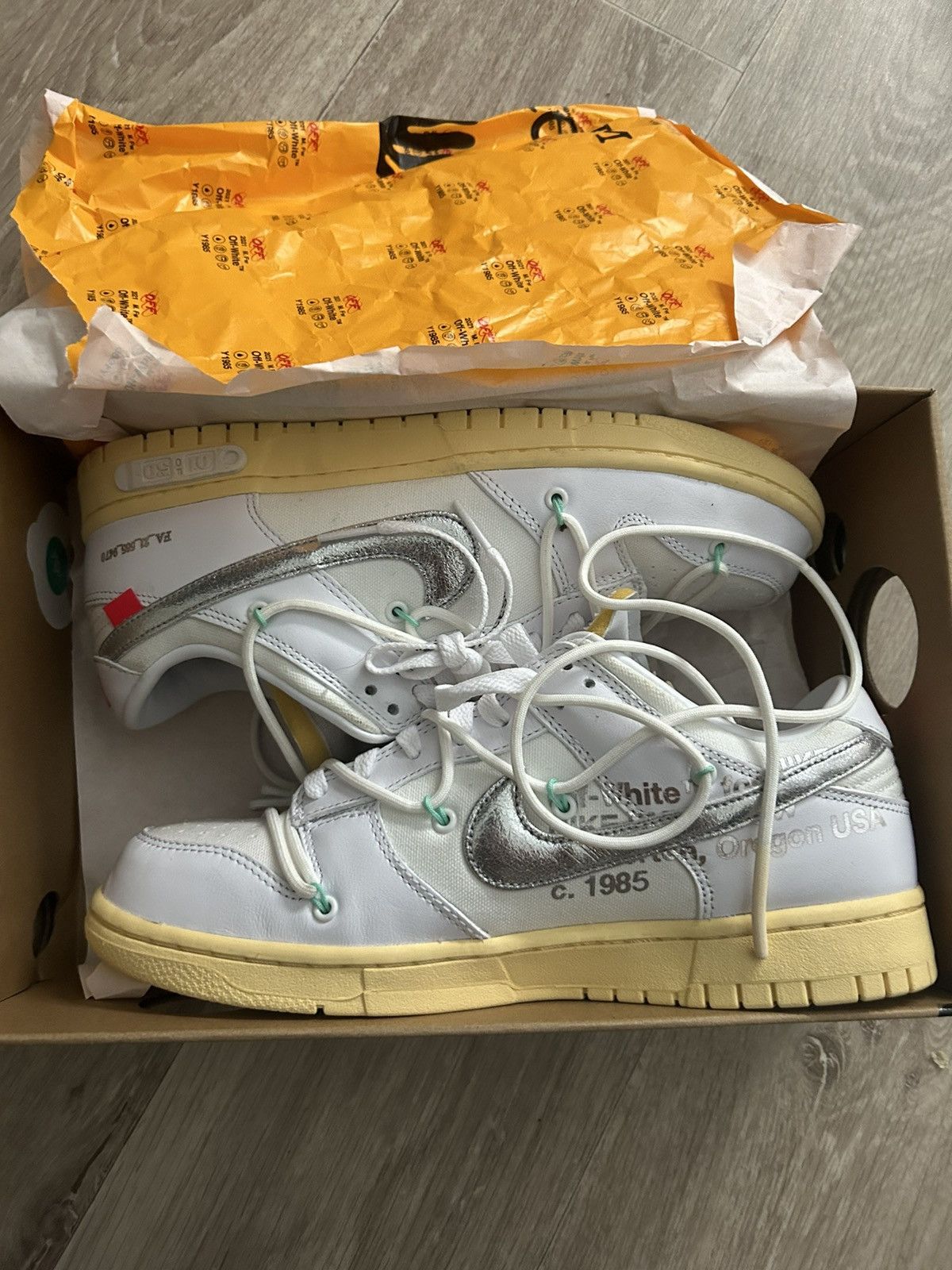 Nike × Off-White Nike Dunk x Off-White Lot 01/50 Size US 9 / EU 42 - 1 Thumbnail