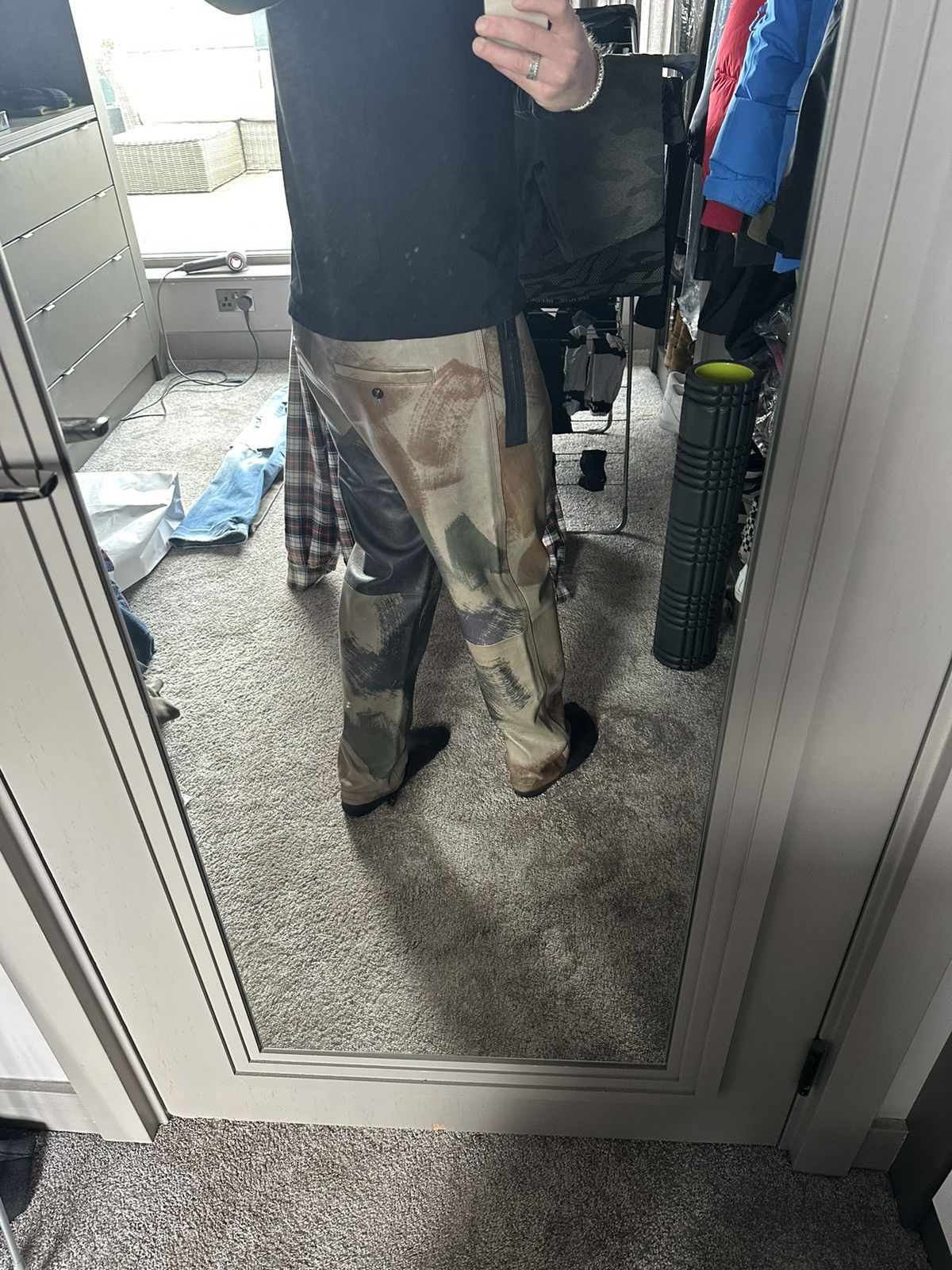 Diesel 🤑🤑🤑 Diesel leather camo sweatpants joggers small jeans pants Size US 30 / EU 46 - 2 Thumbnail