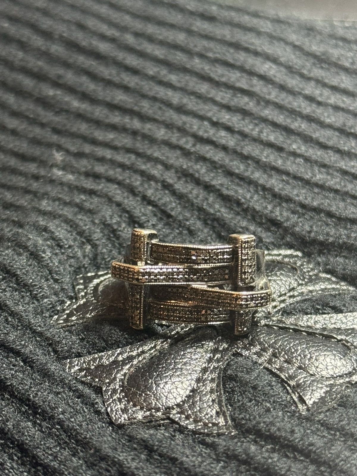 Jewelry 14K Gold Black Diamond Pavé Statement Ring (13g) Size ONE SIZE - 5 Thumbnail