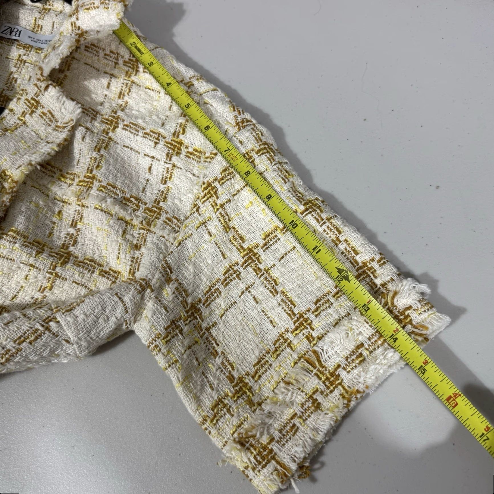 Zara Zara Tweed Blazer Dress Women's S Yellow Short Sleeve V-Neck Button 90s Vintage-Style Mini Dress Tweed Pattern Size S / US 4 / IT 40 - 5 Thumbnail