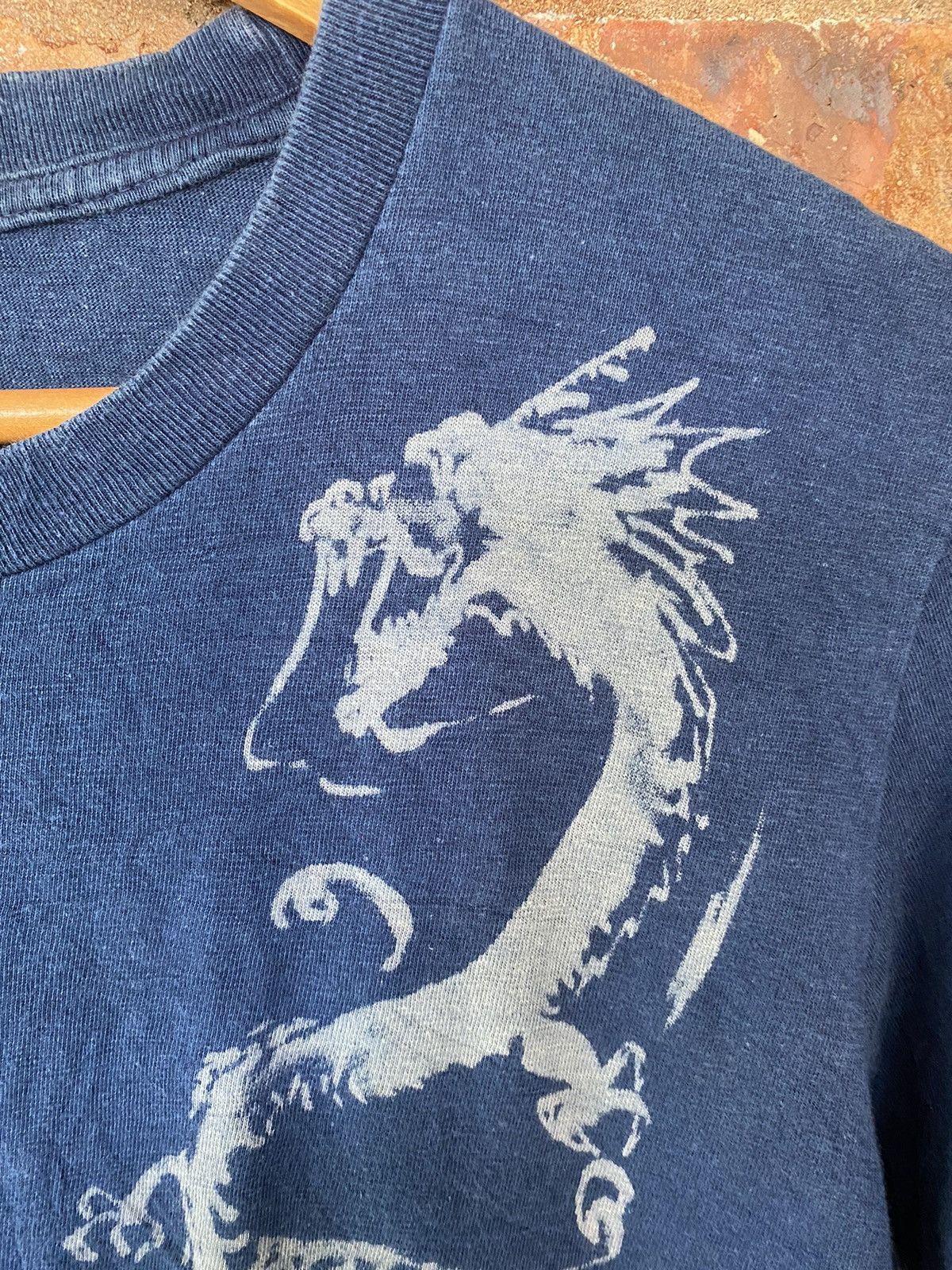 Blue Blue Japan 1990s Blue Blue Japan Okura Seilin Dragons indigo tee Size US M / EU 48-50 / 2 - 5 Thumbnail