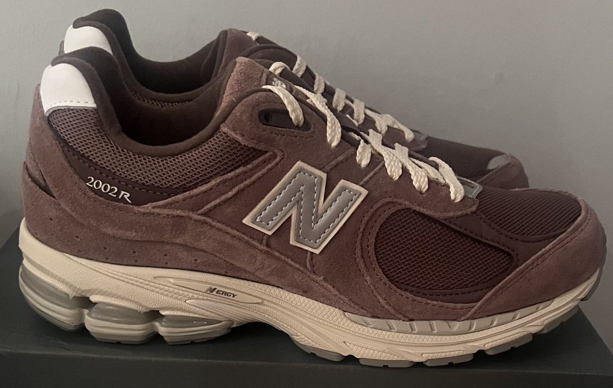 New Balance × Other Authentic New Balance 2002R Dusty Fig 2022 release size 10.5 Size US 10.5 / EU 43-44 - 1 Thumbnail