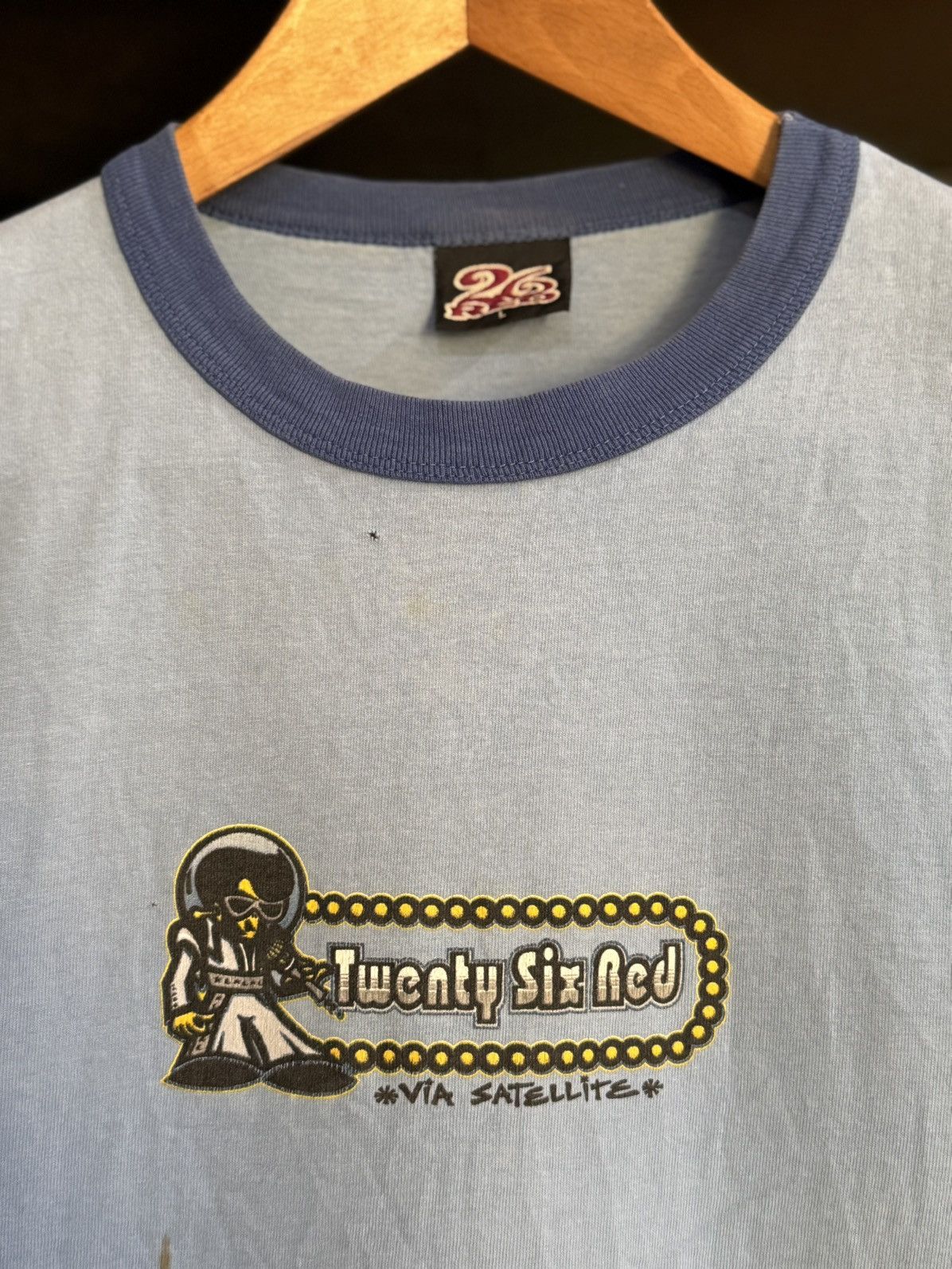 Band Tees × Vintage Vintage 90s Twenty Six Red X Elvis Via Satellite Faded Tee Size US L / EU 52-54 / 3 - 13 Thumbnail