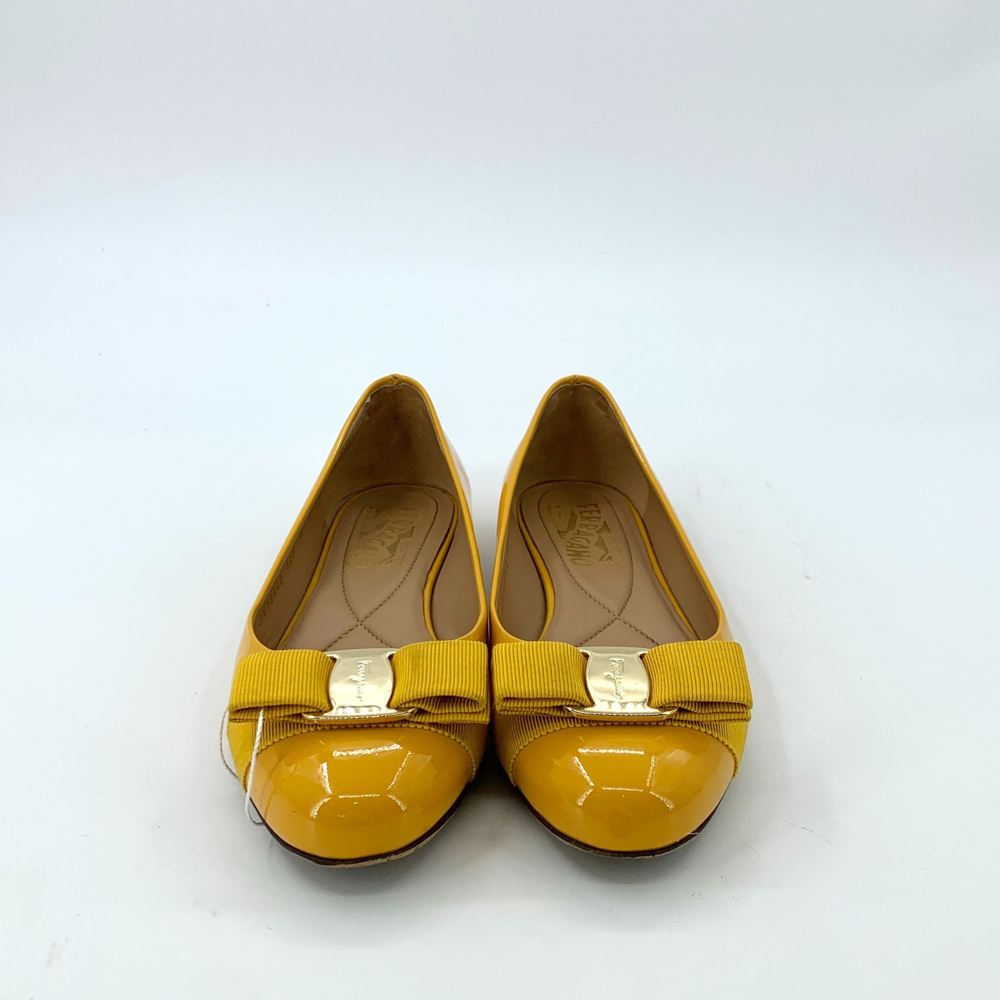 Salvatore Ferragamo Salvatore Ferragamo Yellow Patent Leather Ballet Flats Size US 6 / IT 36 - 3 Thumbnail