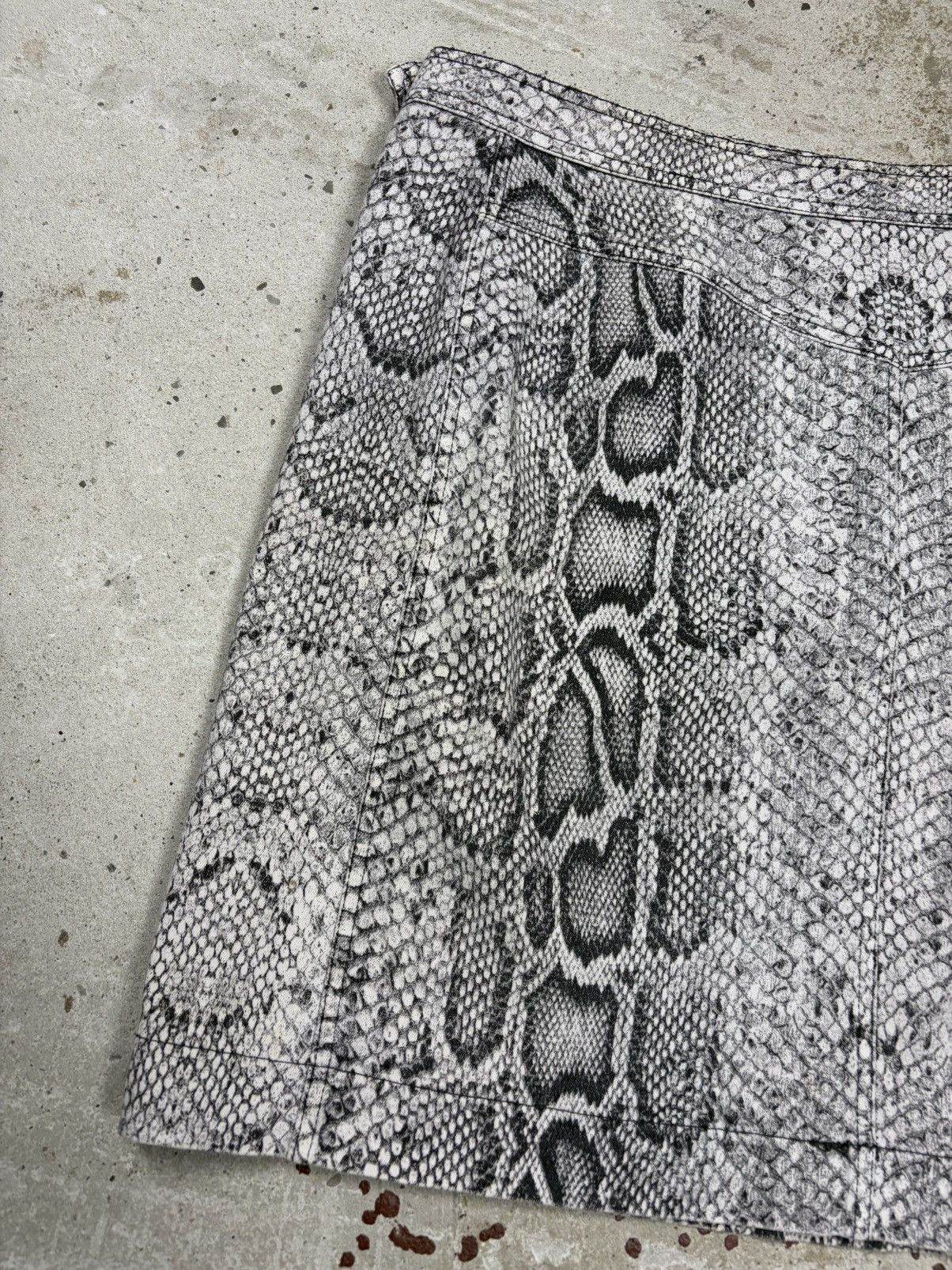 Roberto Cavalli Vintage 2000s Roberto Cavalli Snake Skin Print Set Skirt Size 29" - 14 Thumbnail