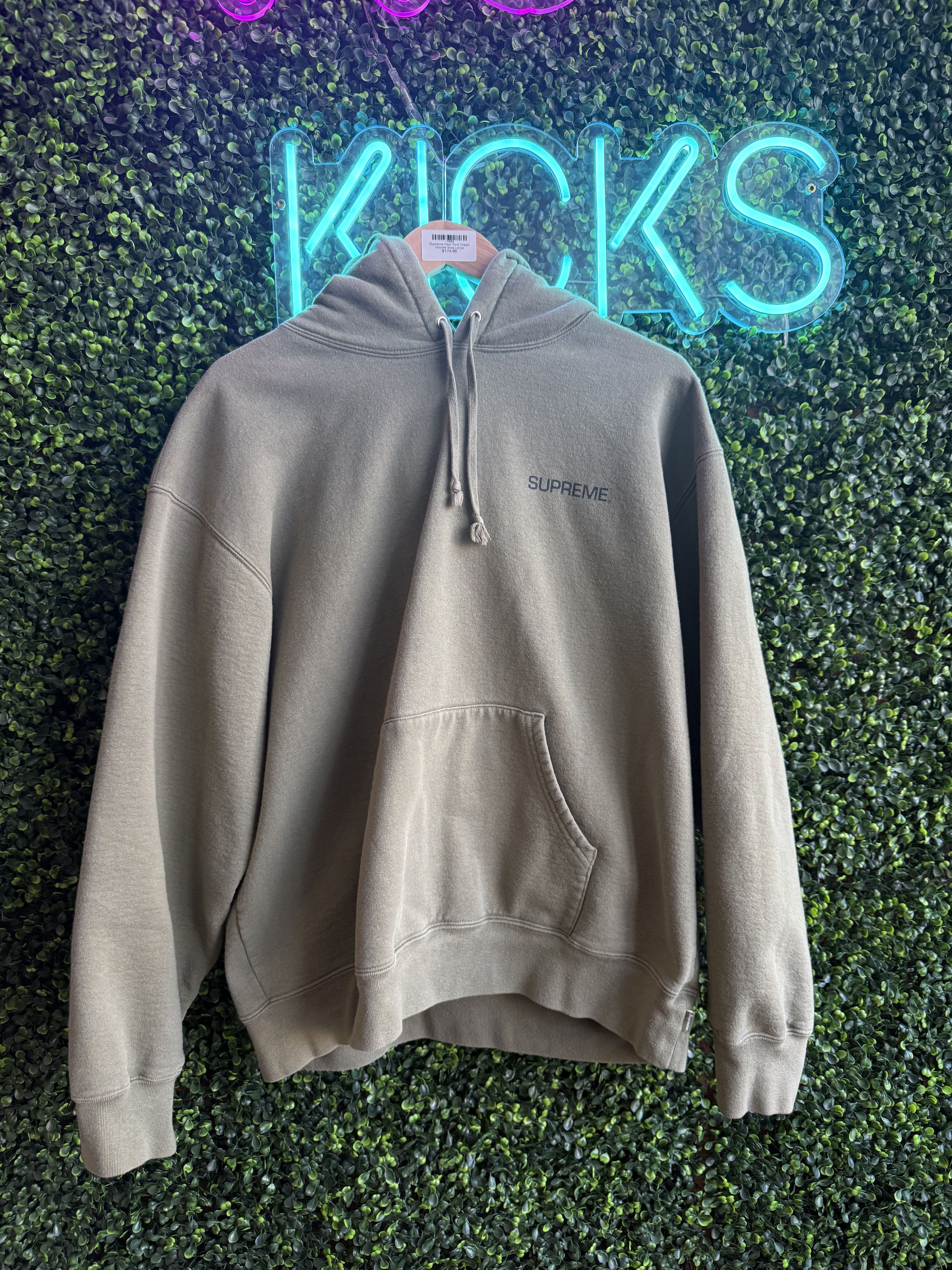 Supreme Supreme New York Green Size US L / EU 52-54 / 3 - 1 Thumbnail