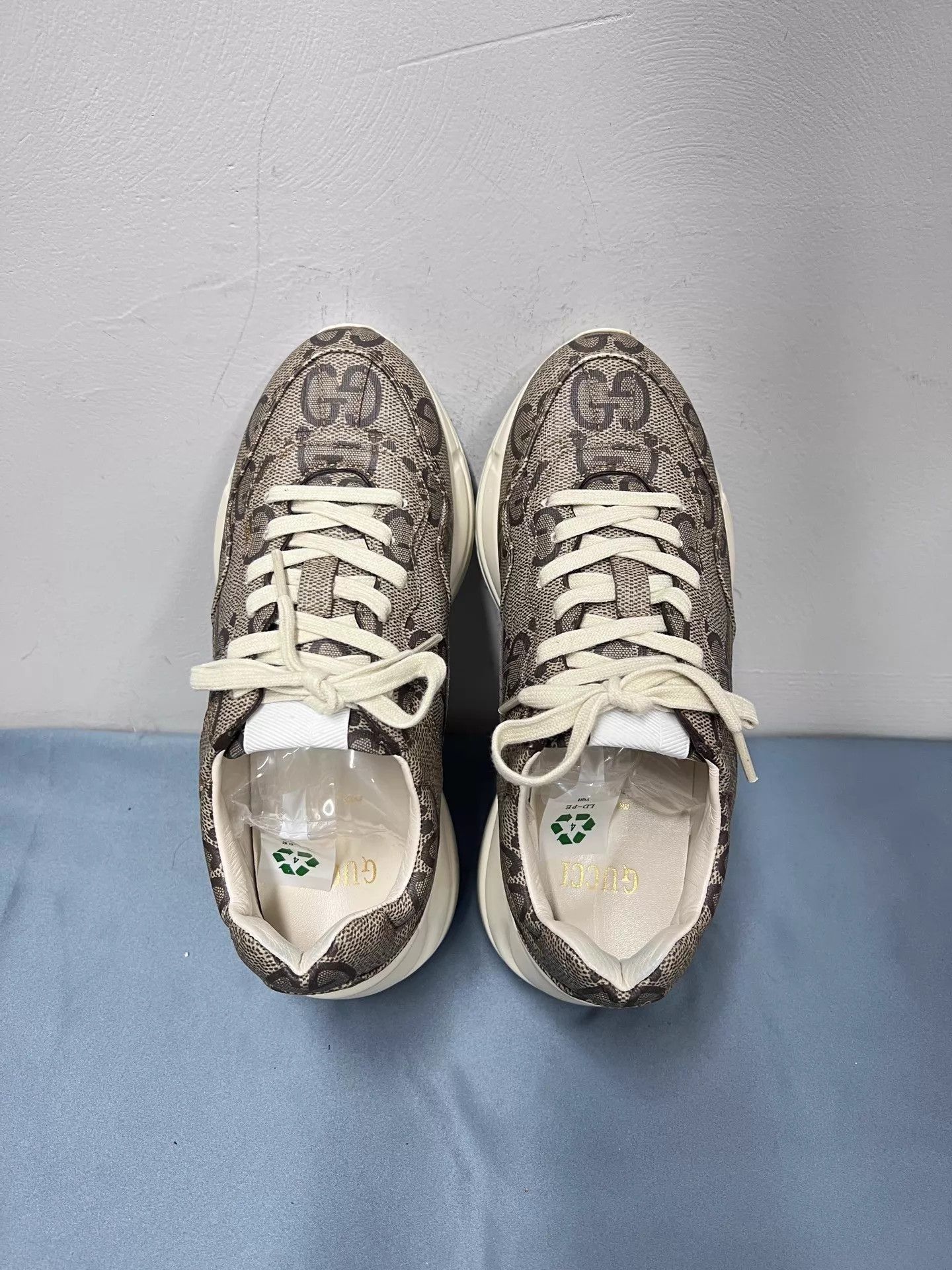 Gucci Gucci Rhyton 100th Anniv GG Monogram Sneaker 37.5 Near Mint Size US 7 / IT 37 - 4 Thumbnail