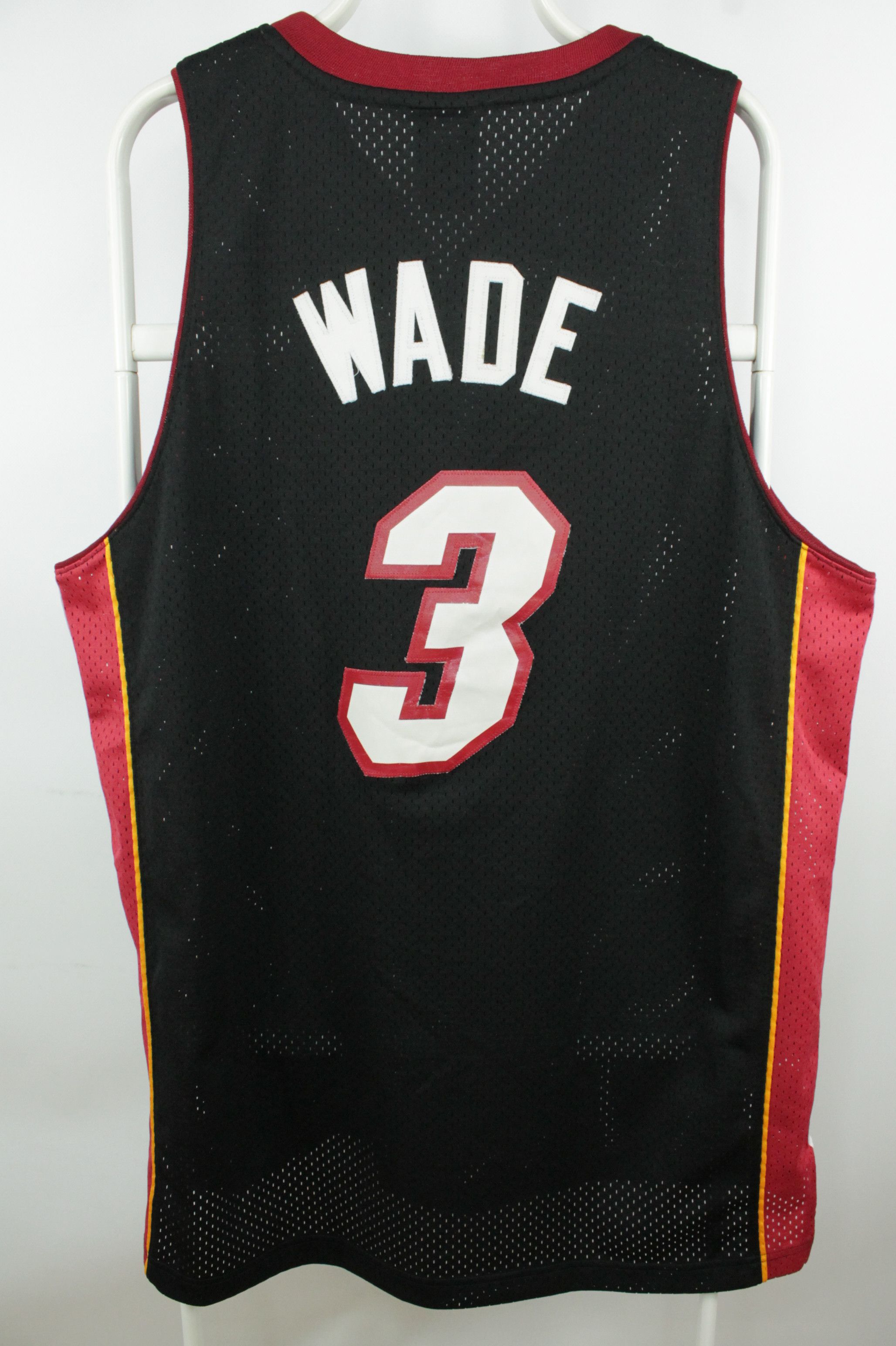 Adidas Adidas NBA Miami Heat #3 Dwayne Wade Away Jersey Shirt Size US L / EU 52-54 / 3 - 7 Thumbnail